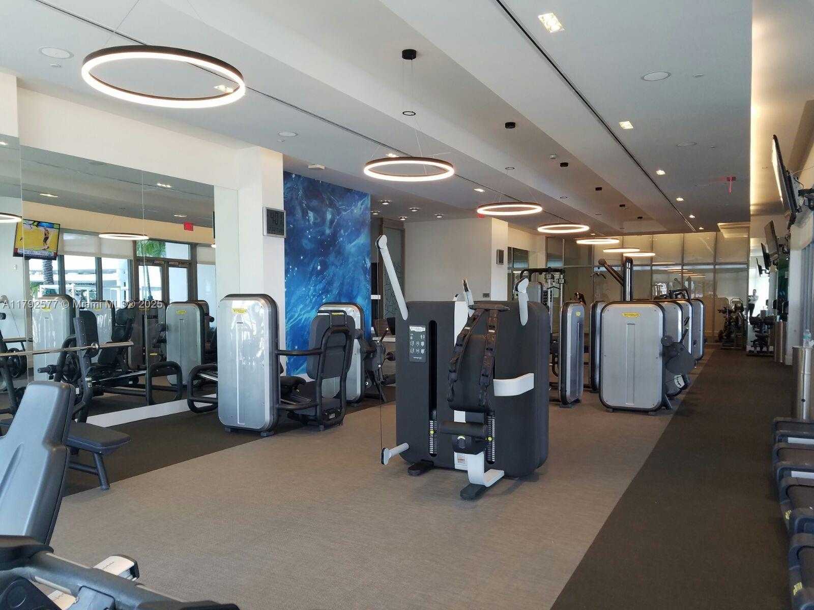 Small Image of 17301 BISCAYNE BLVD #1108, Aventura Number 43
