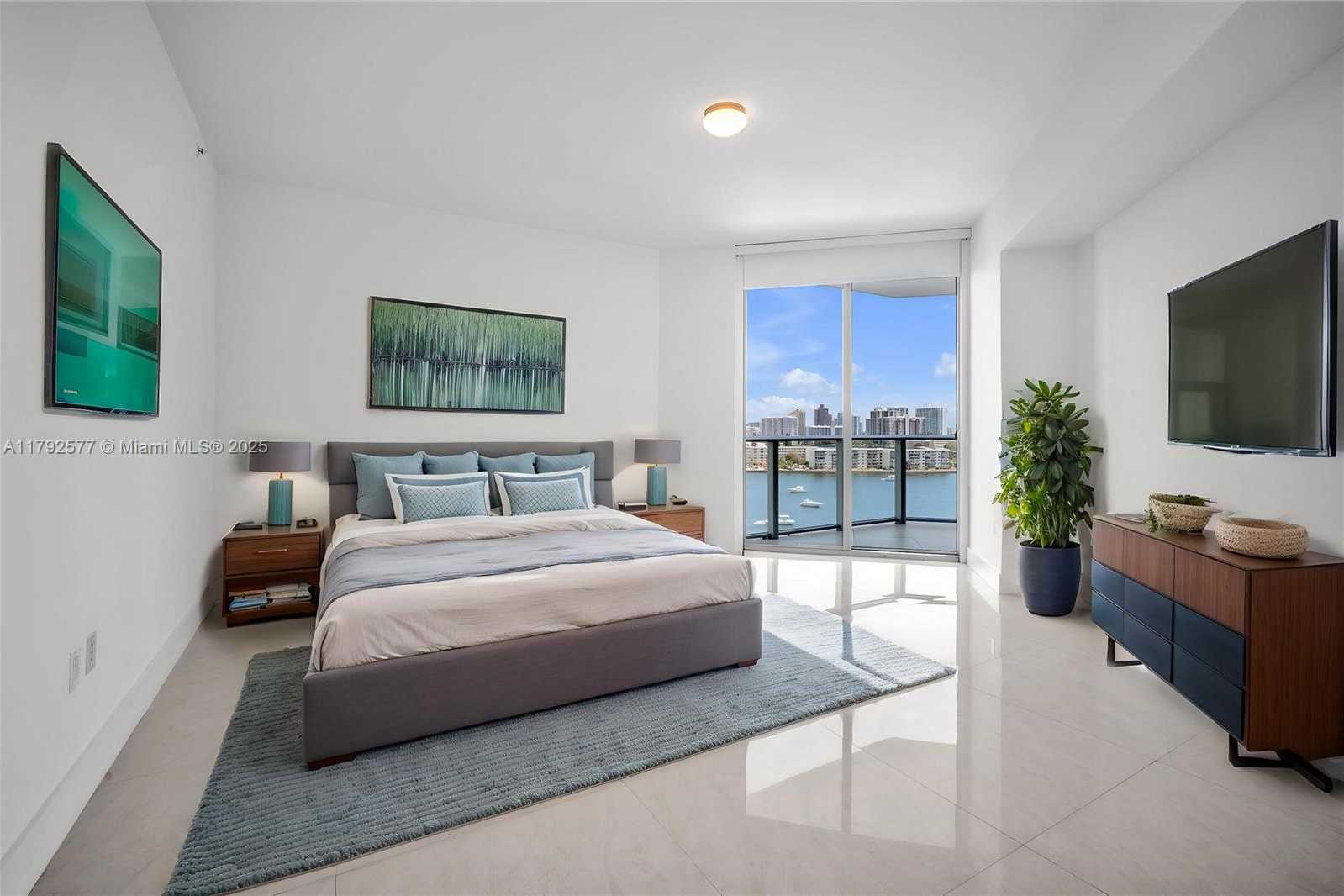 Small Image of 17301 BISCAYNE BLVD #1108, Aventura Number 5