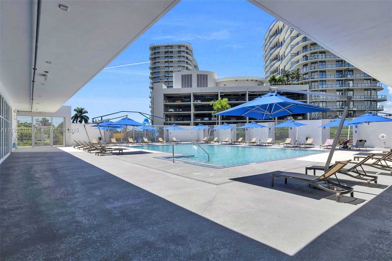 Small Image of 14951 ROYAL OAKS LN (RENOVATED) #2105, North Miami Number 13