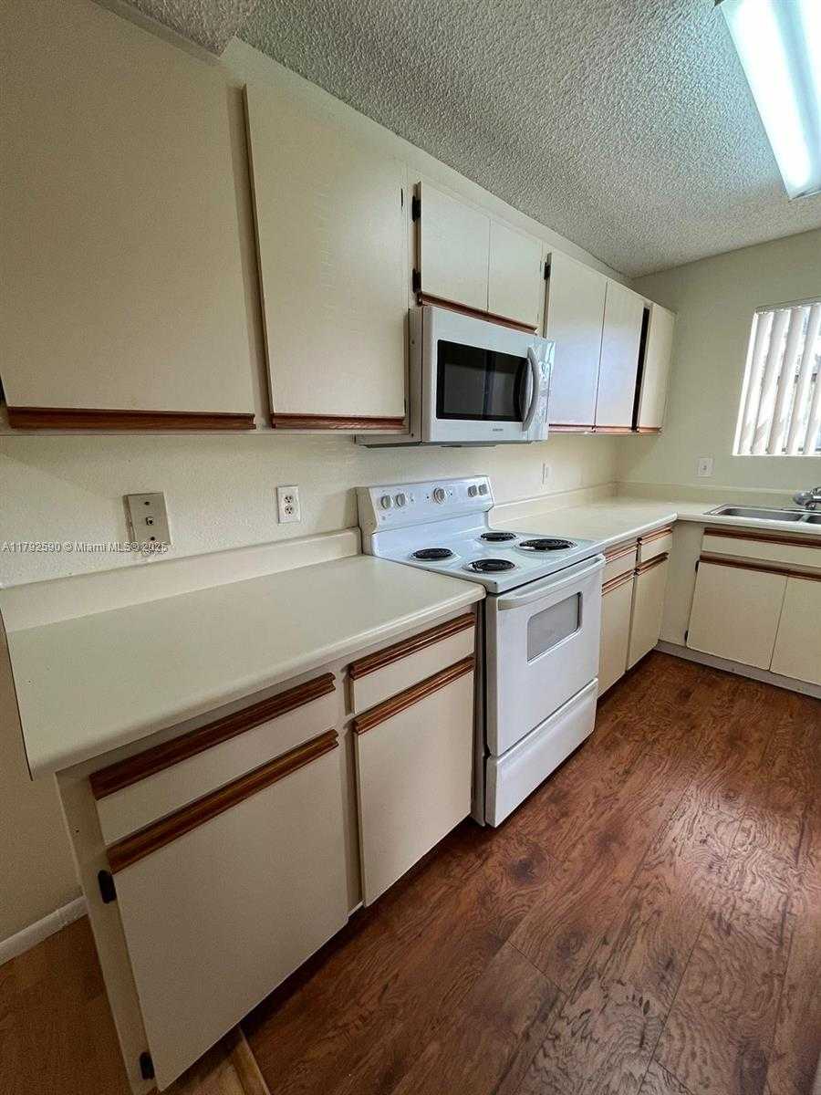 Small Image of 10500 SOUTH WEST 155TH CT #1026, Miami Number 12