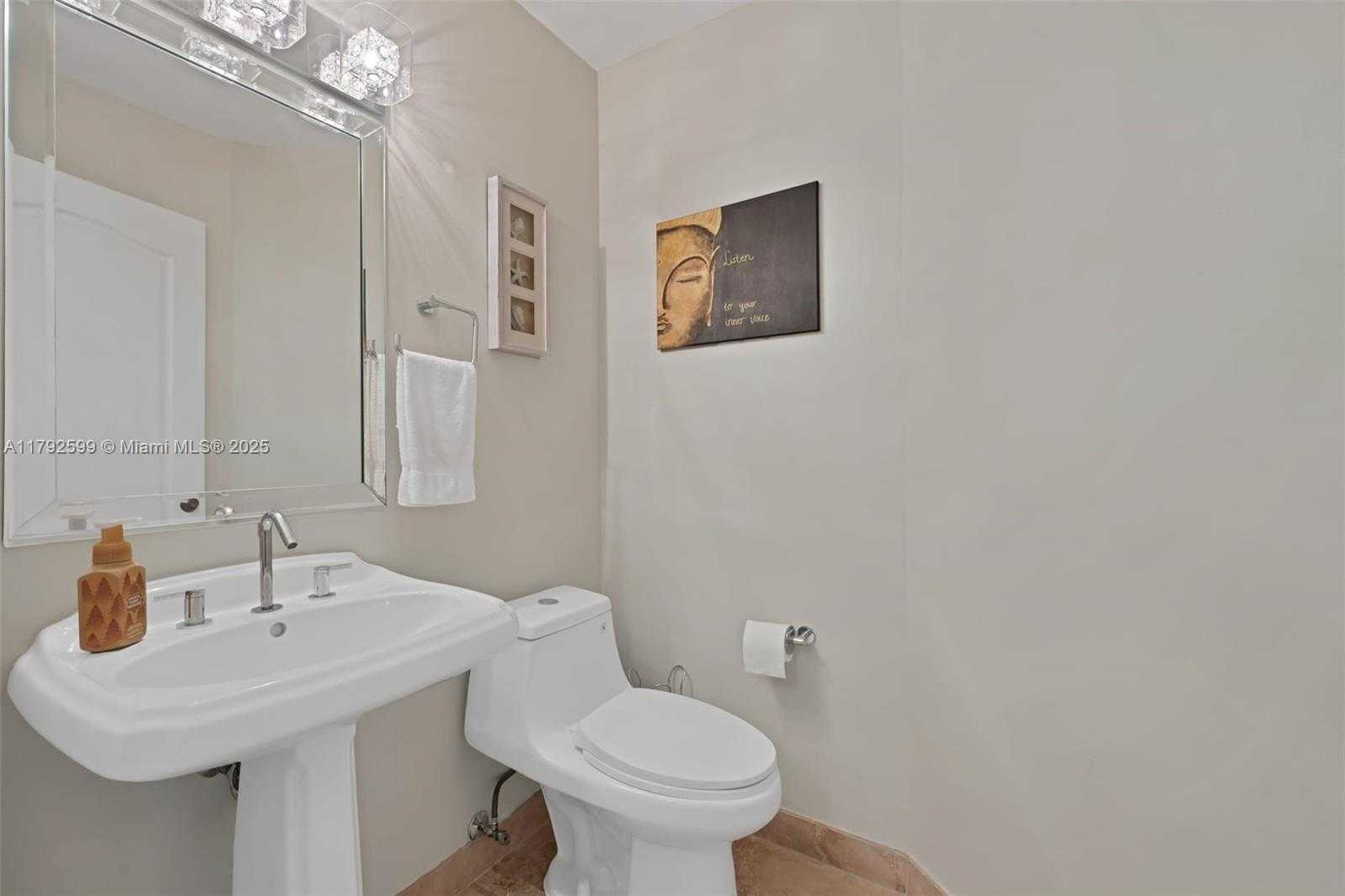 Small Image of 18345 NORTH EAST 30TH PL #18345, Aventura Number 10