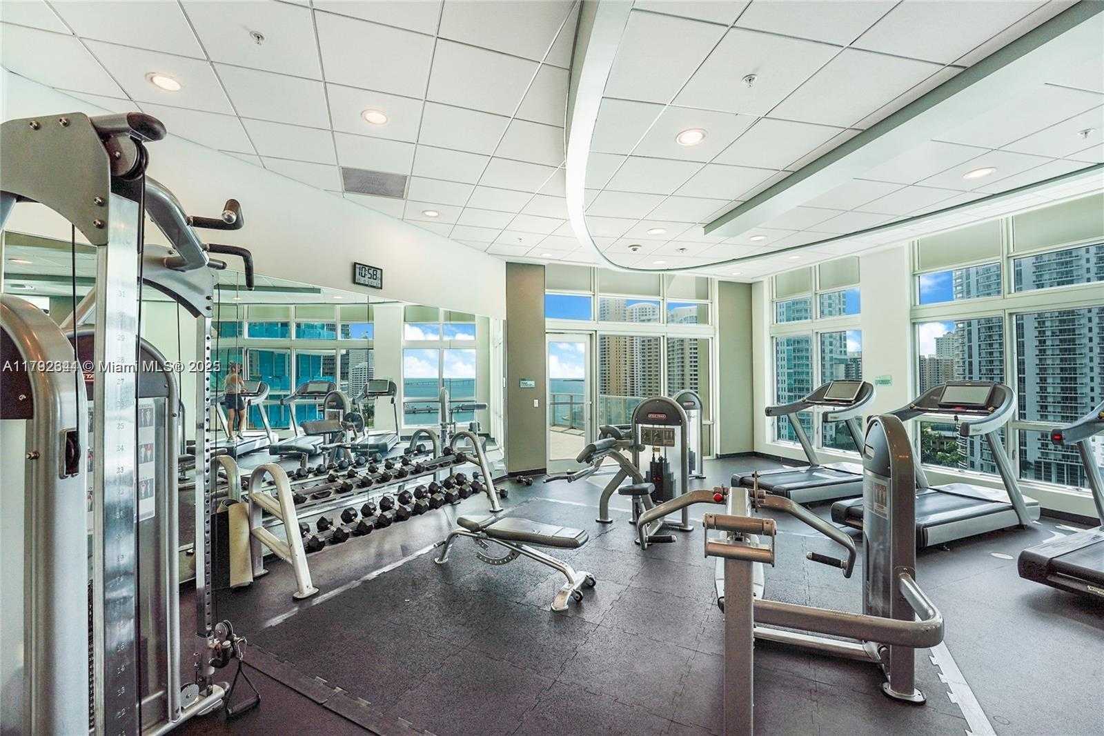 Small Image of 300 SOUTH BISCAYNE BLVD #L-432, Miami Number 21