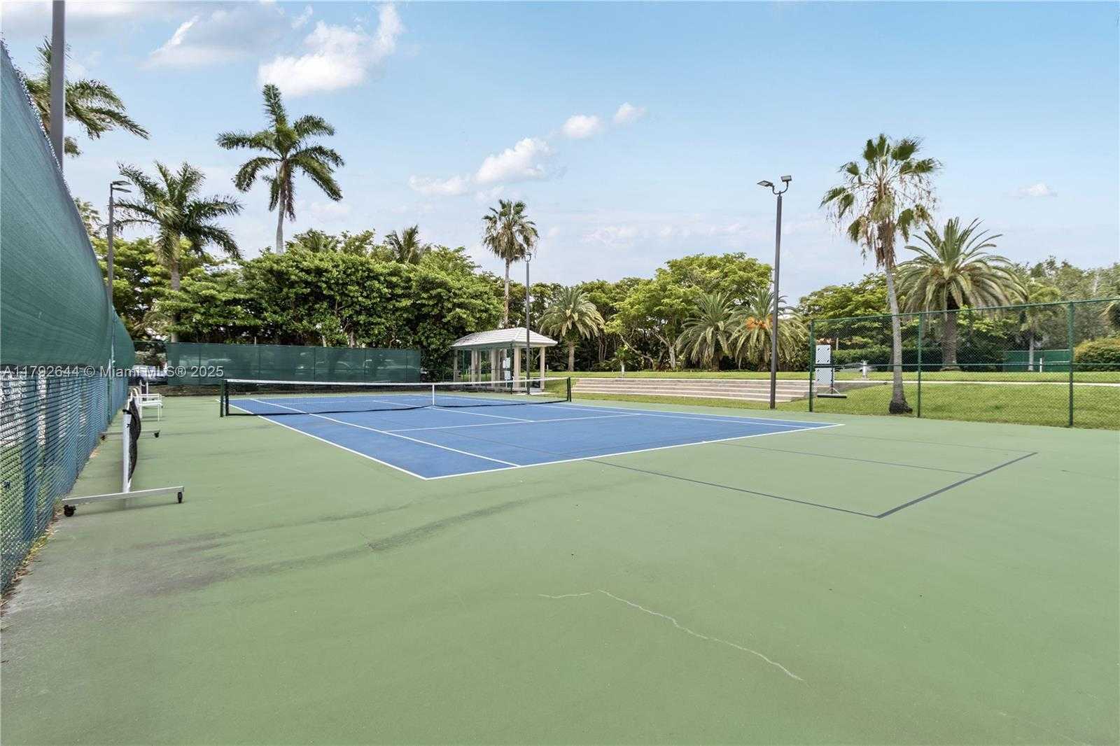 Small Image of 770 NORTH EAST 69TH ST #6E, Miami Number 18