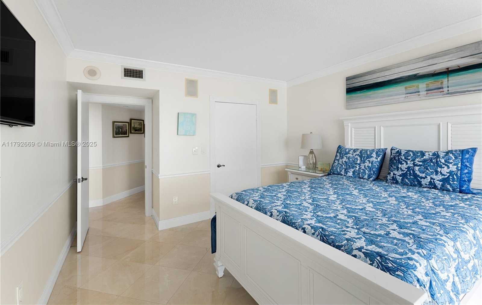 Small Image of 8855 COLLINS AVE #8J, Surfside Number 32