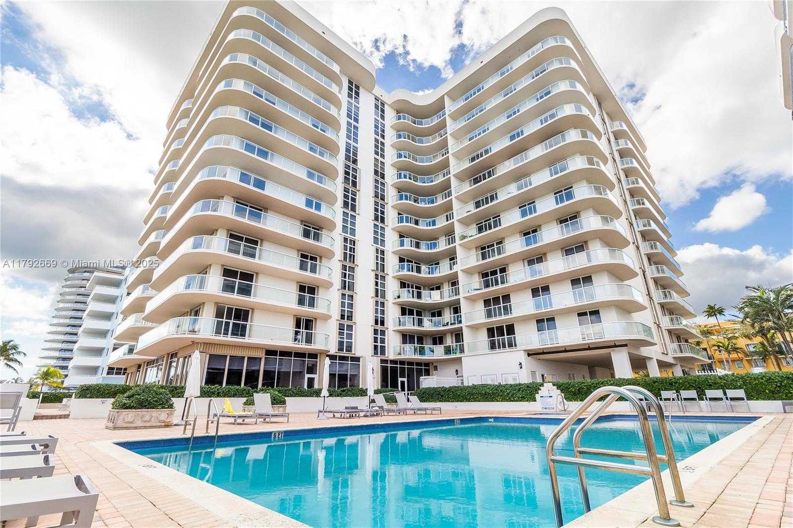 Small Image of 8855 COLLINS AVE #8J, Surfside Number 40