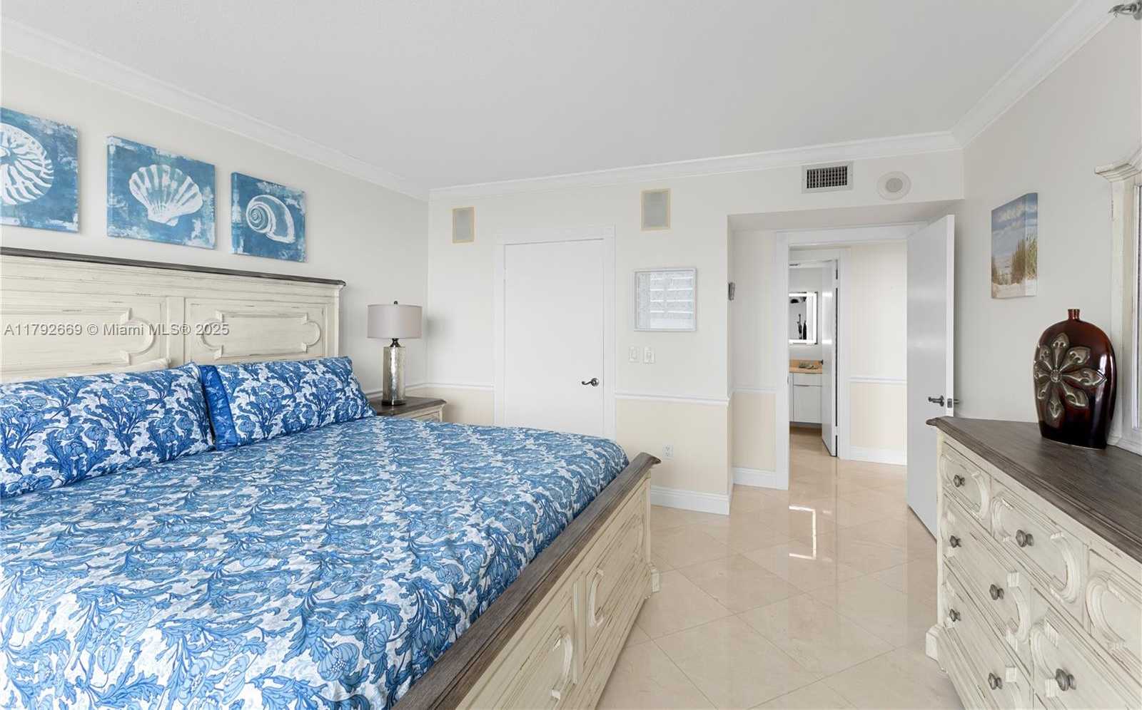 Small Image of 8855 COLLINS AVE #8J, Surfside Number 57
