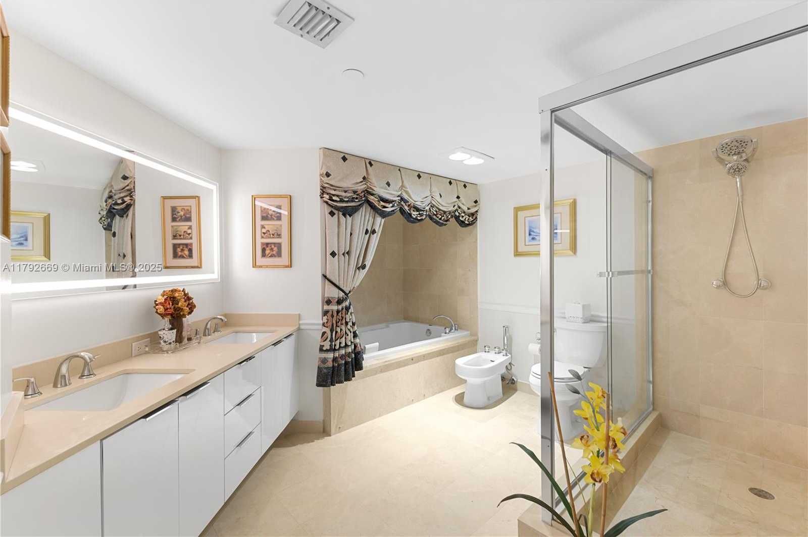 Small Image of 8855 COLLINS AVE #8J, Surfside Number 65