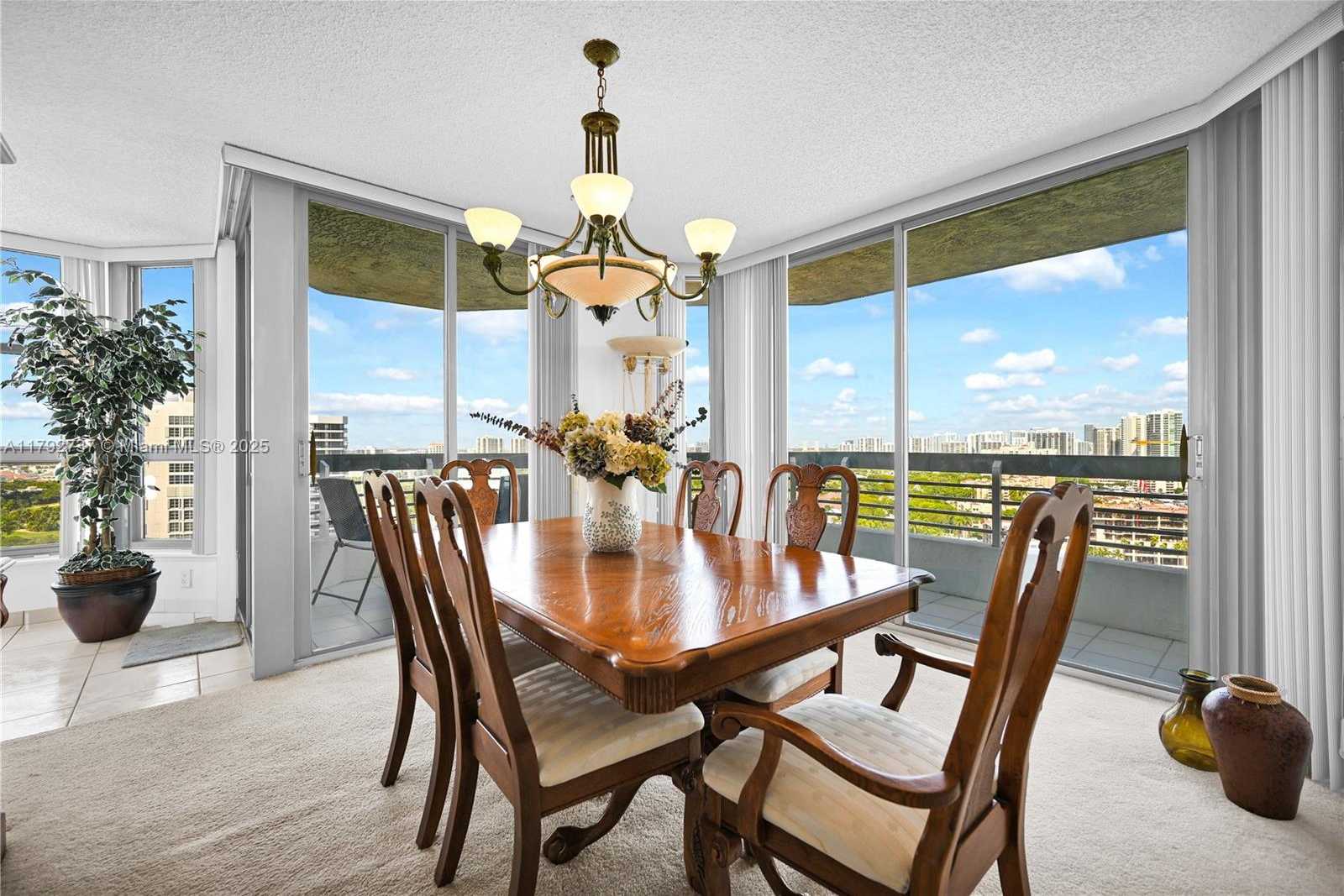 Small Image of 3530 MYSTIC POINTE DR #2106, Aventura Number 7