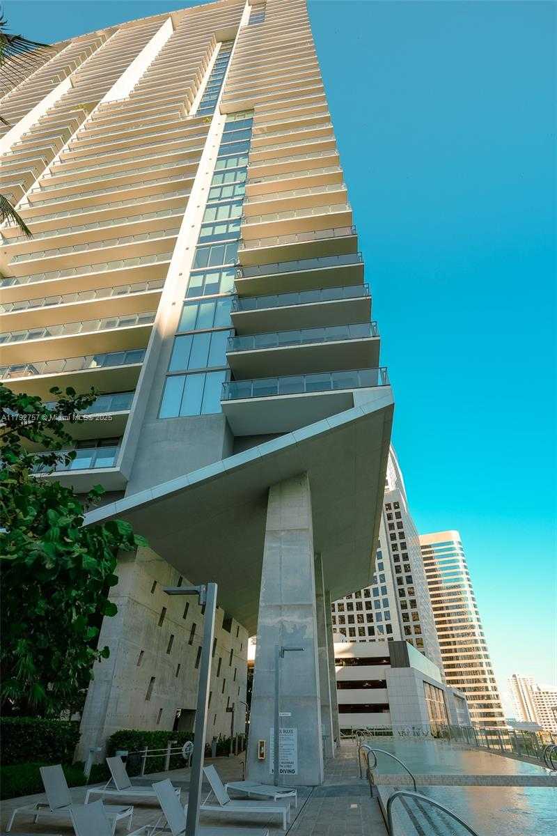 Small Image of 68 SOUTH EAST 6TH ST #1204, Miami Number 28