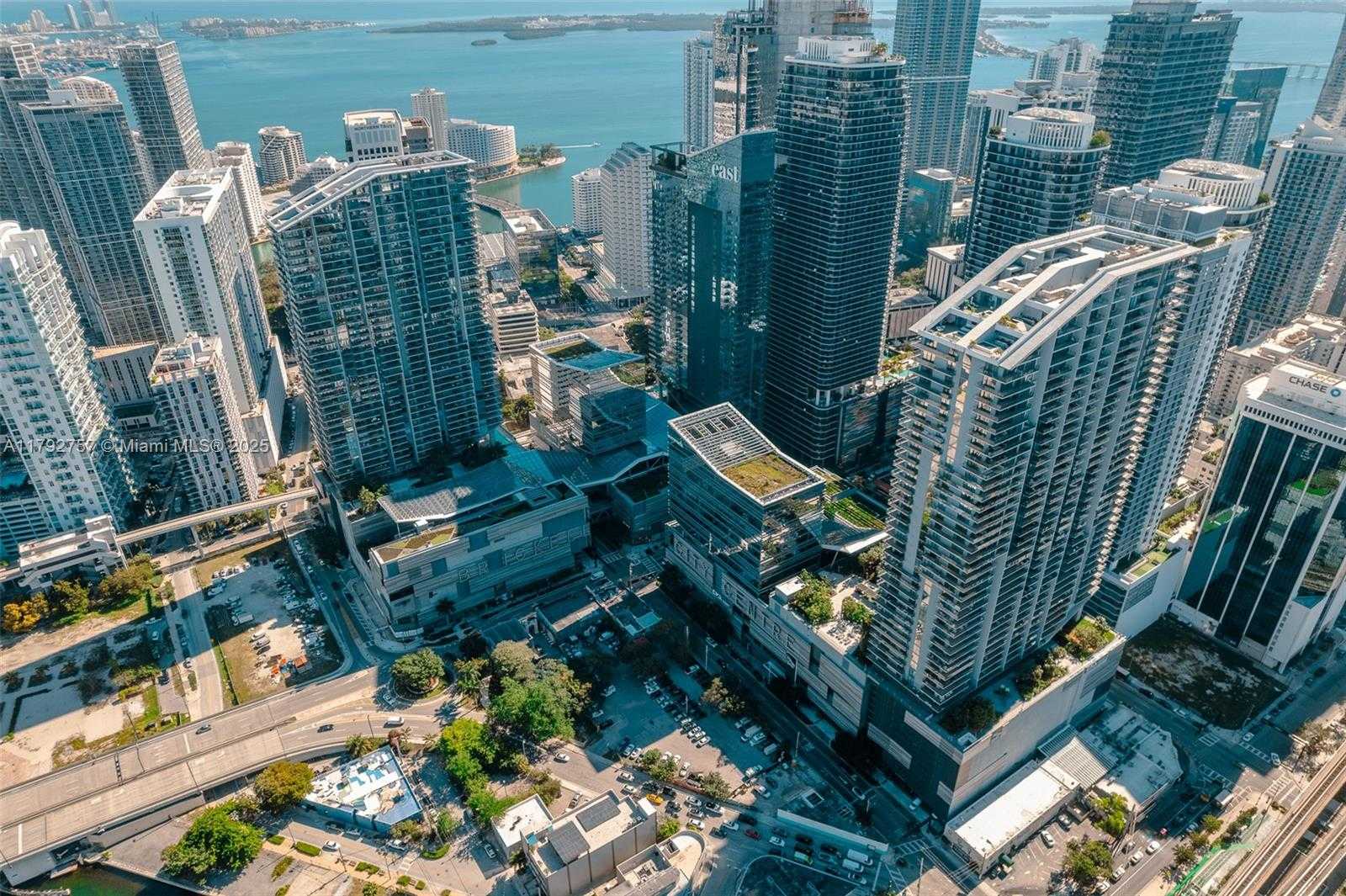Small Image of 68 SOUTH EAST 6TH ST #1204, Miami Number 43