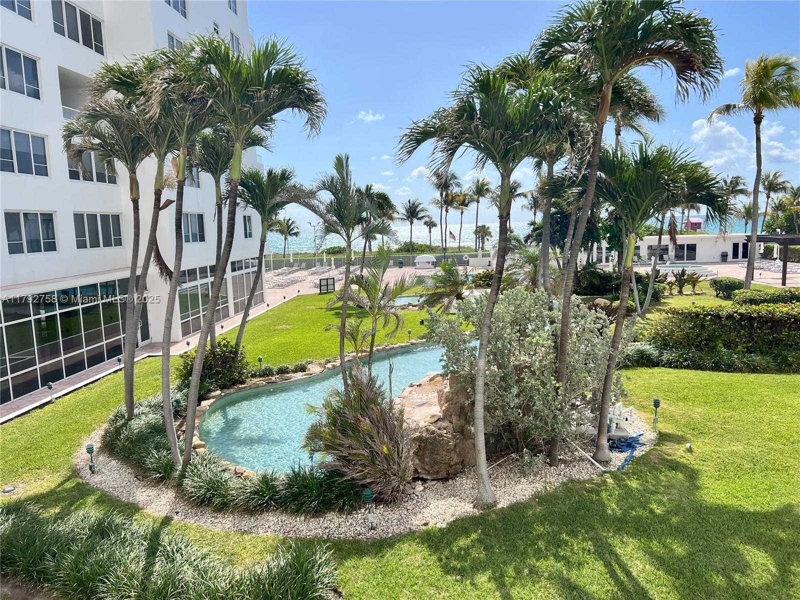 Small Image of 5005 COLLINS AVE #214, Miami Beach Number 20