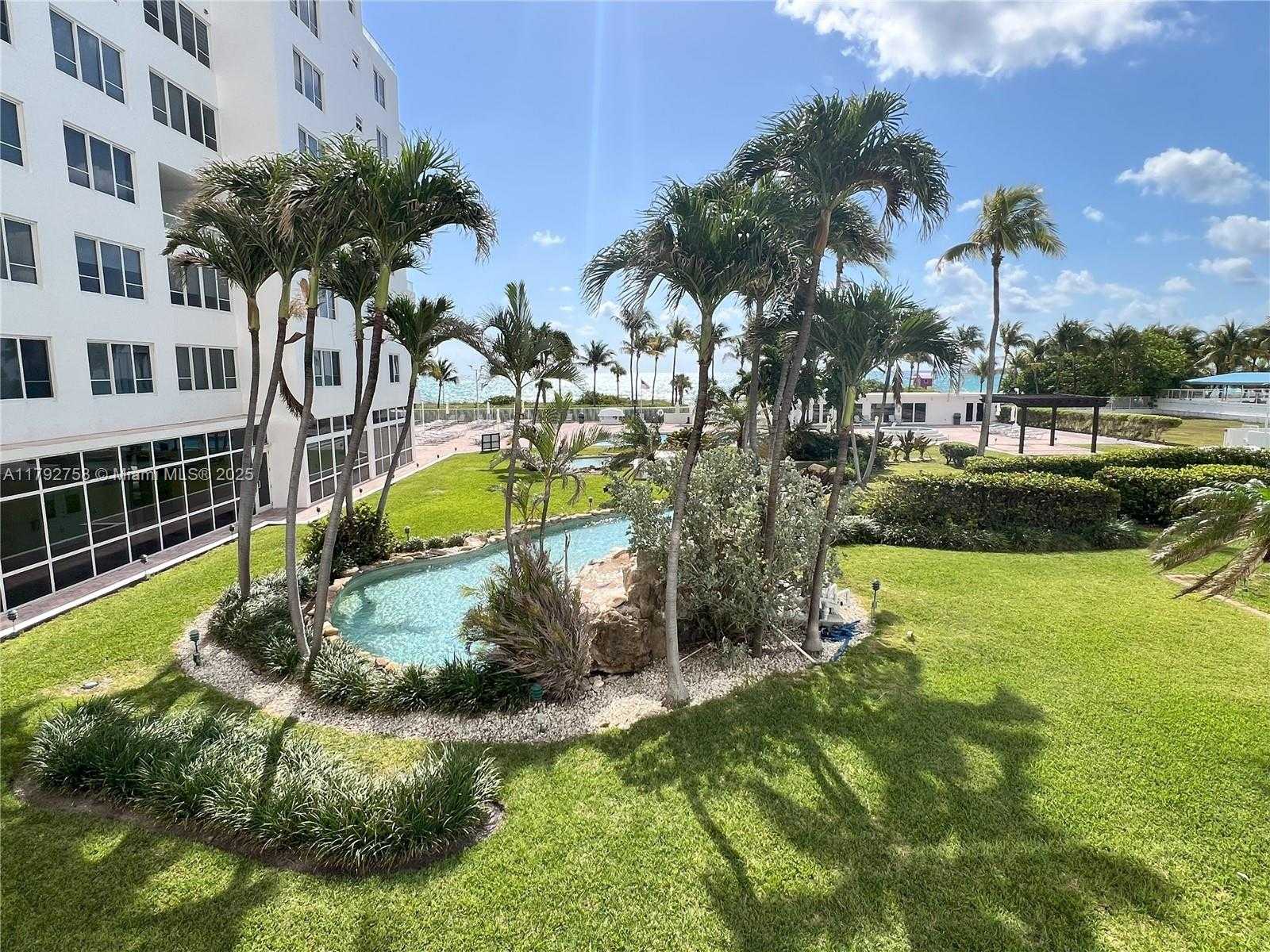 Small Image of 5005 COLLINS AVE #214, Miami Beach Number 21