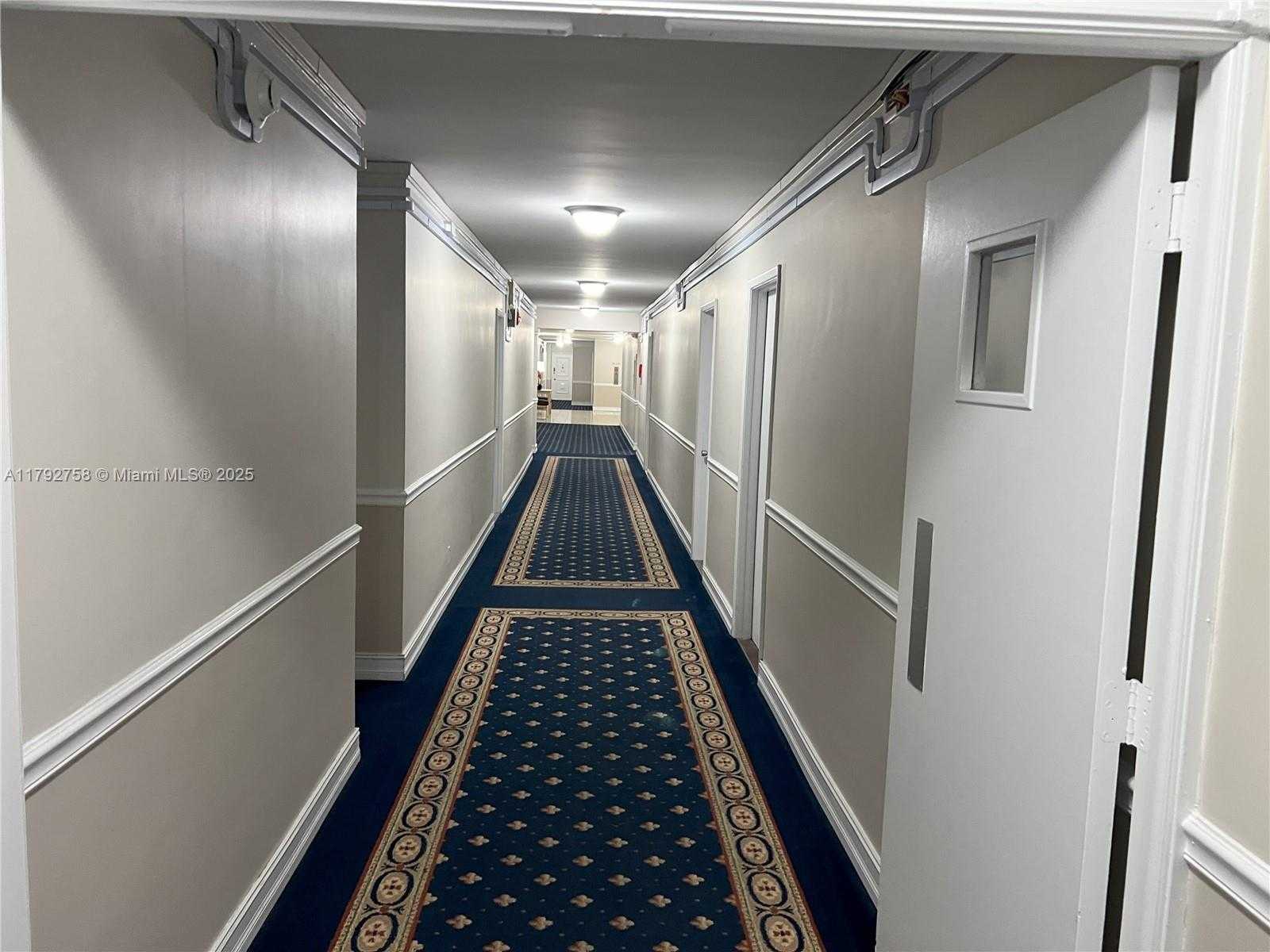 Small Image of 5005 COLLINS AVE #214, Miami Beach Number 23