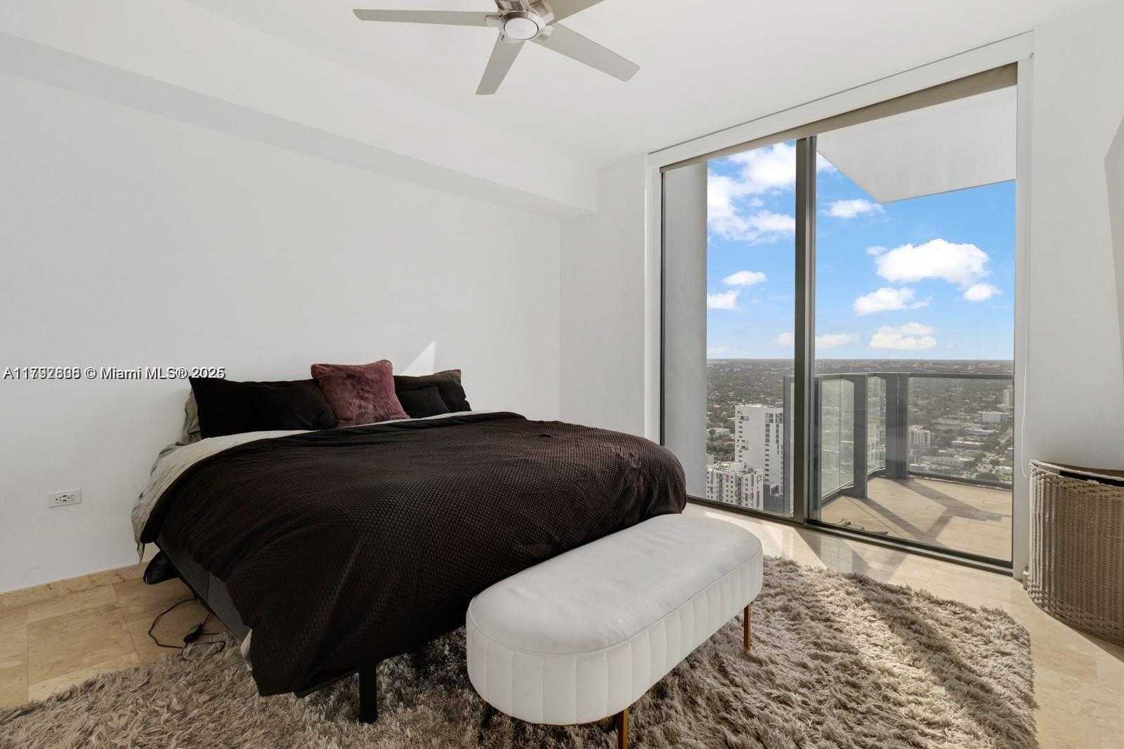 Small Image of 88 SOUTH WEST 7TH ST #3410, Miami Number 11