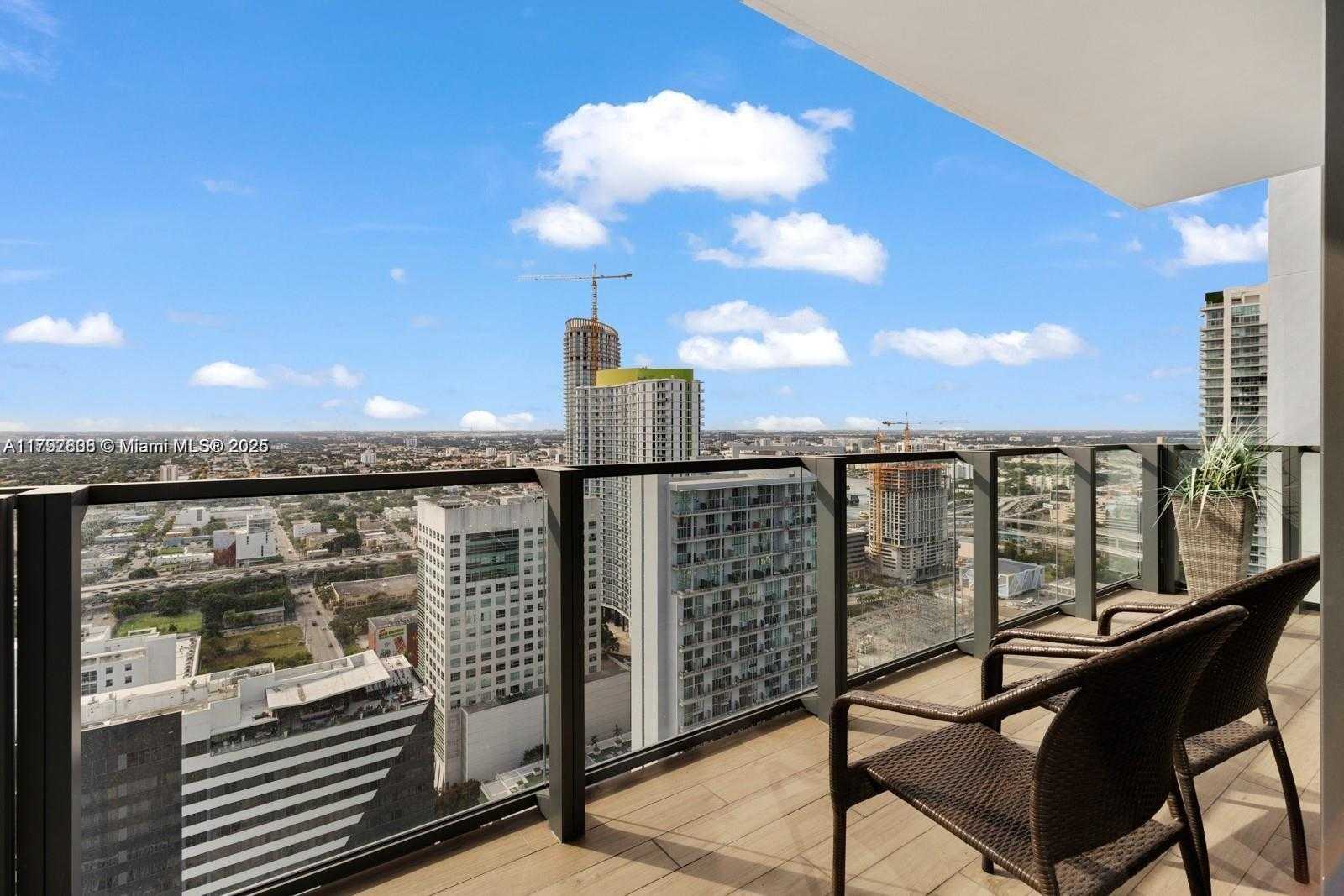 Small Image of 88 SOUTH WEST 7TH ST #3410, Miami Number 9