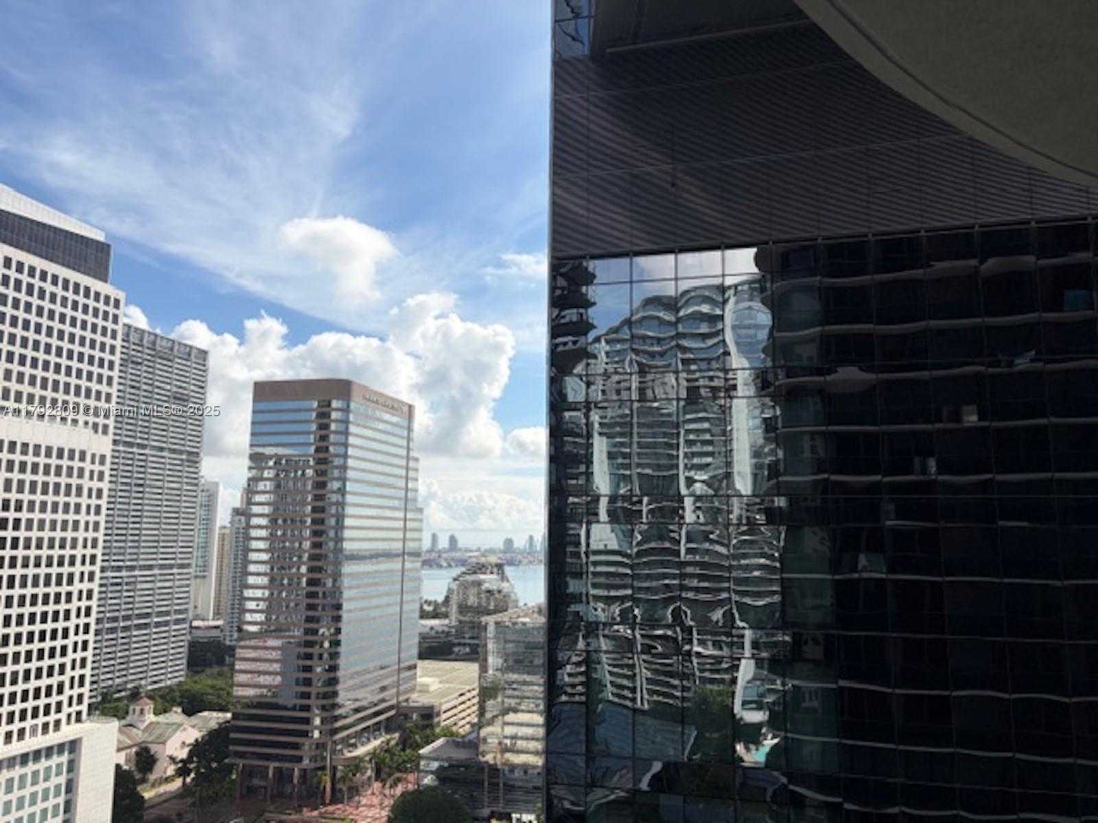 Small Image of 801 SOUTH MIAMI AVE #2505, Miami Number 19