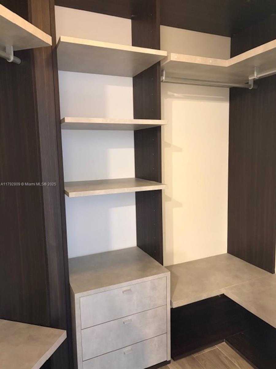 Small Image of 801 SOUTH MIAMI AVE #2505, Miami Number 25