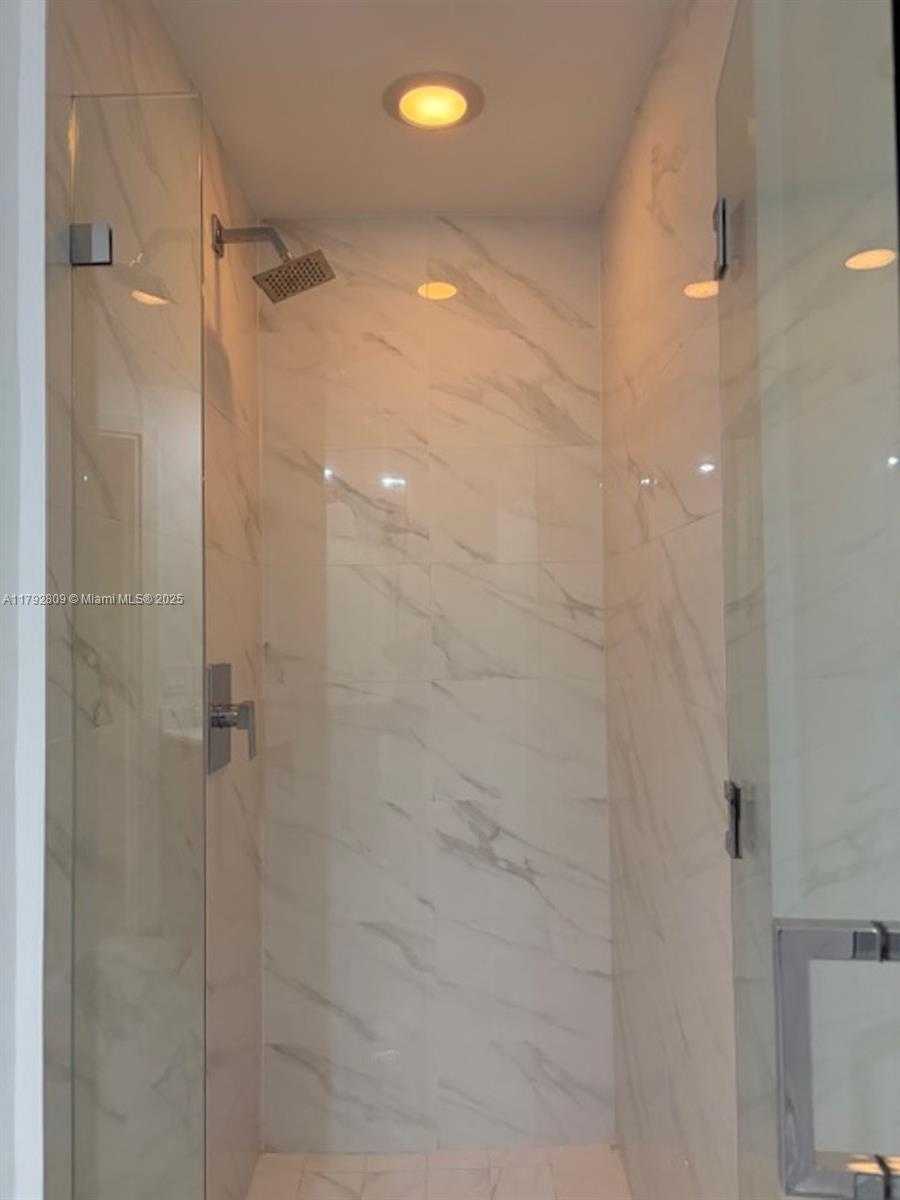 Small Image of 801 SOUTH MIAMI AVE #2505, Miami Number 28