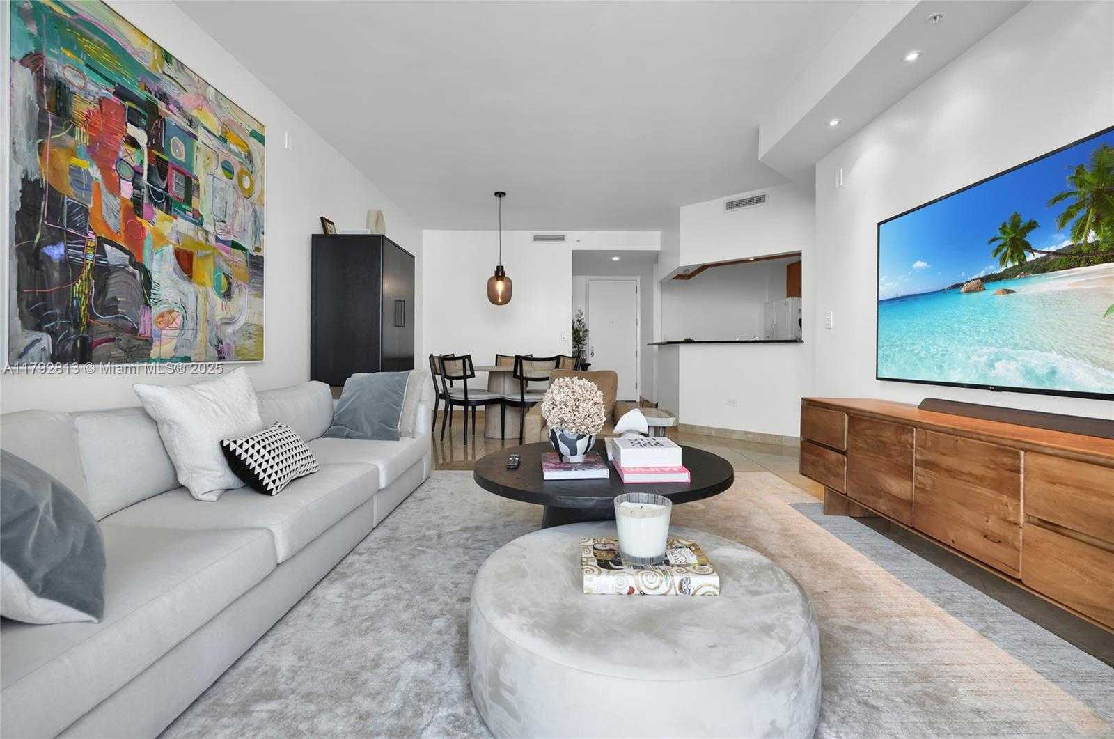 Small Image of 801 BRICKELL KEY BLVD #3105, Miami Number 14