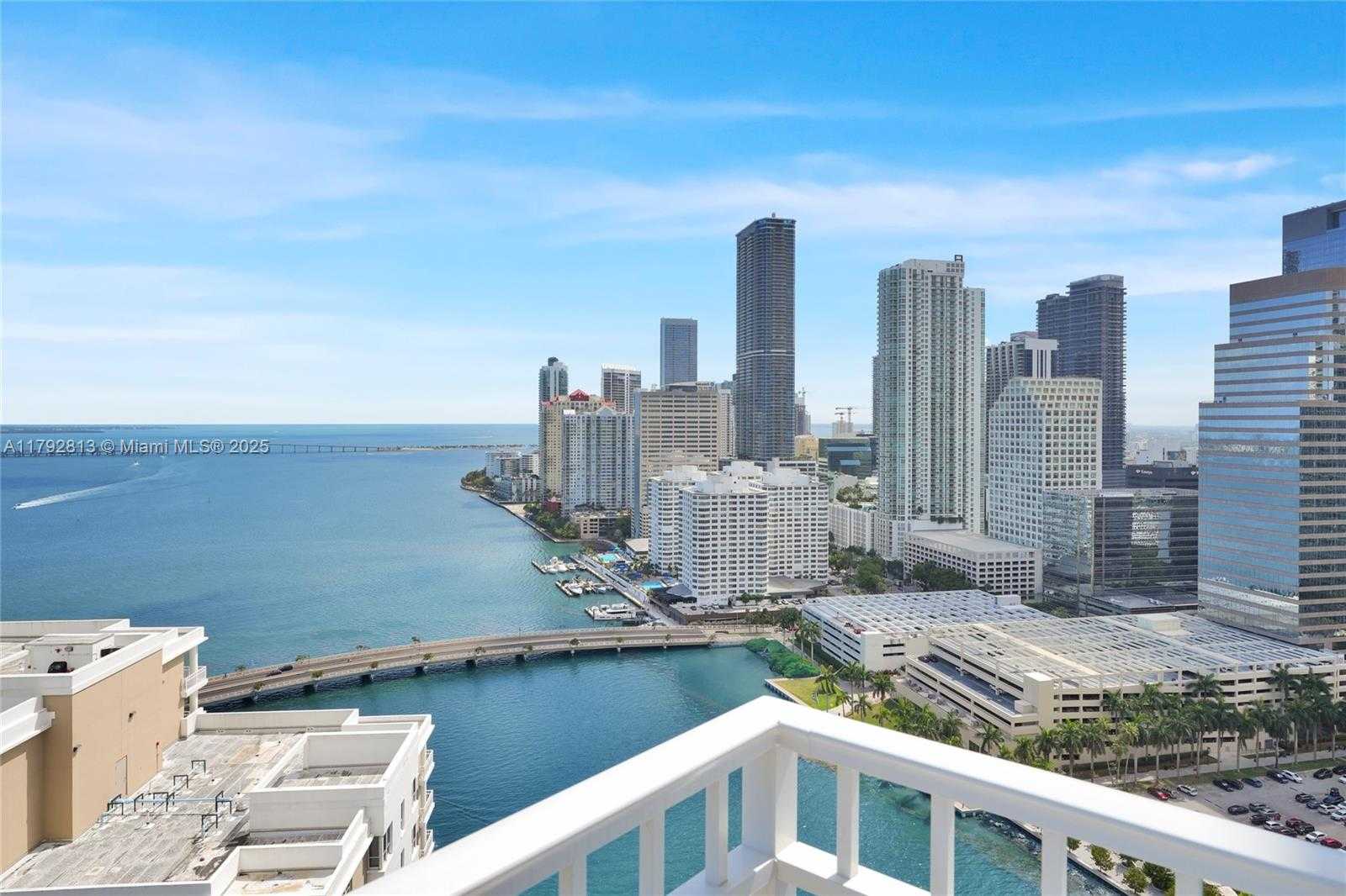 Small Image of 801 BRICKELL KEY BLVD #3105, Miami Number 2