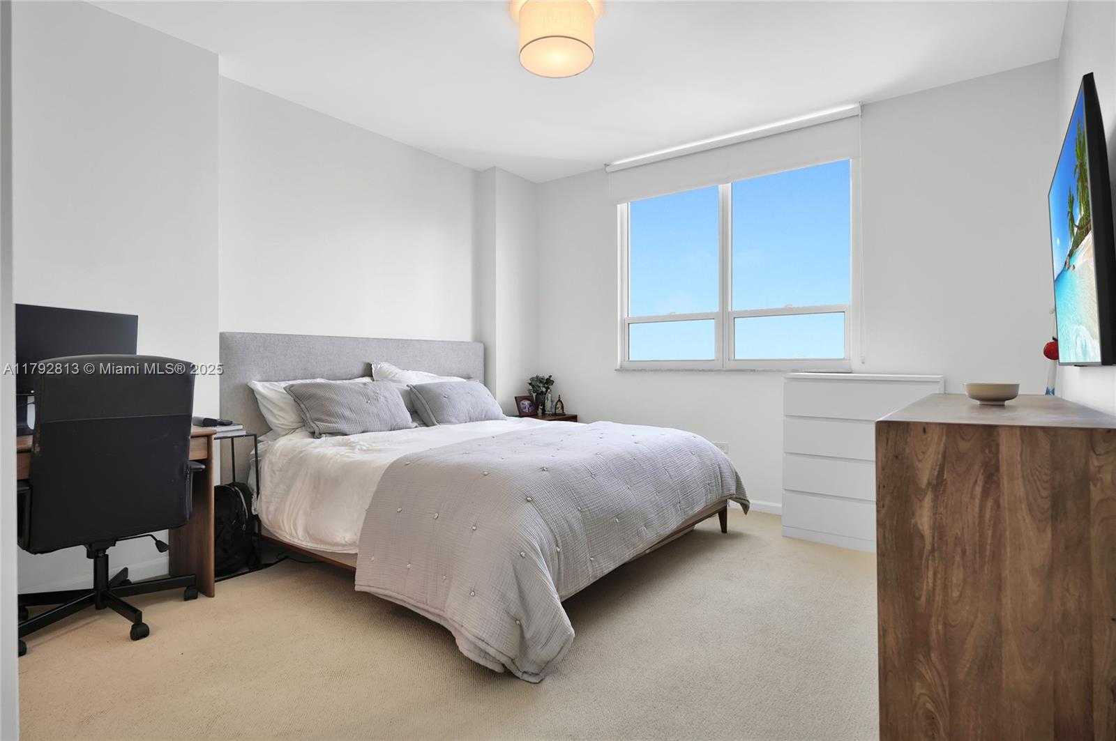 Small Image of 801 BRICKELL KEY BLVD #3105, Miami Number 20