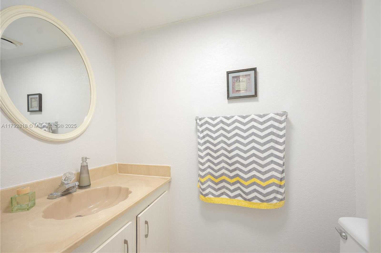 Small Image of 1810 SOUTH WEST 81ST AVE #2312, North Lauderdale Number 13
