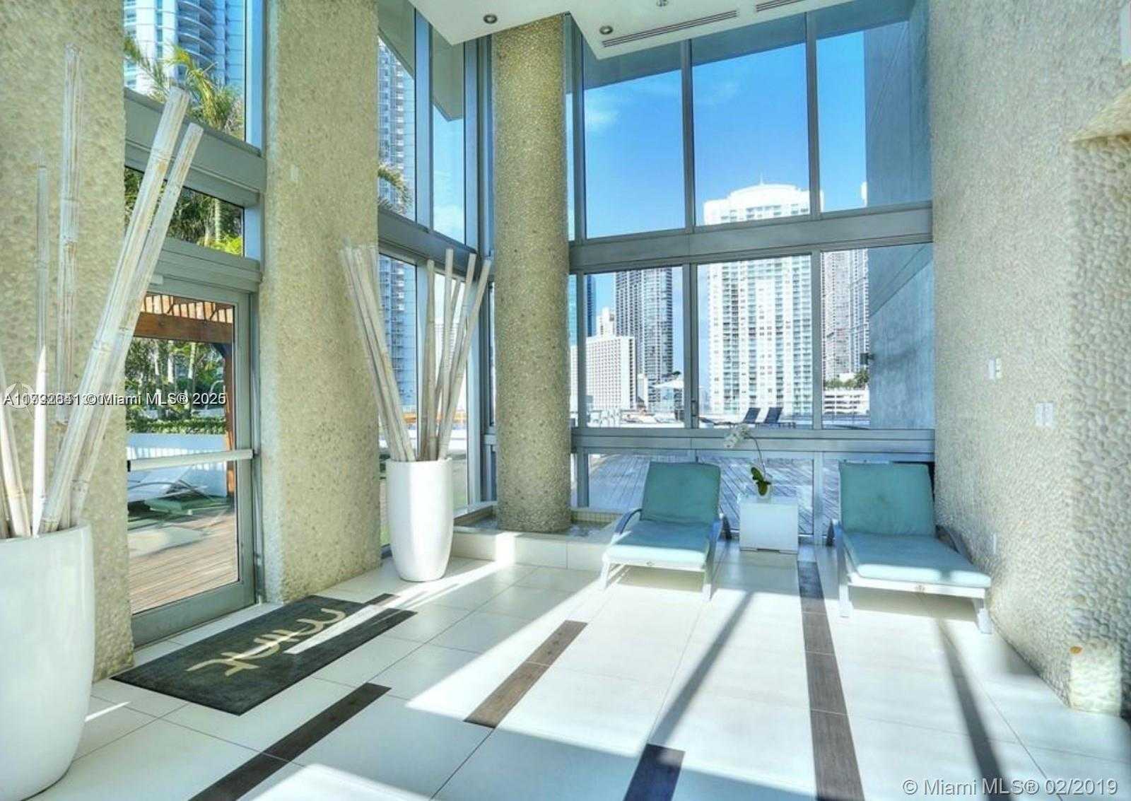 Small Image of 92 NW 3rd St, Miami, FL 33128, USA Number 22
