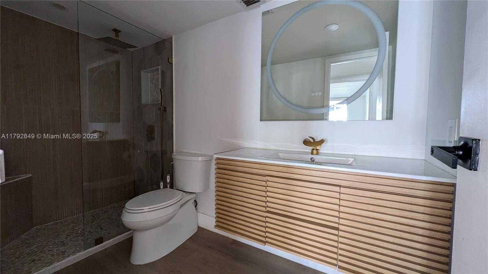 Small Image of 851 THREE ISLANDS BLVD #210, Hallandale Beach Number 15