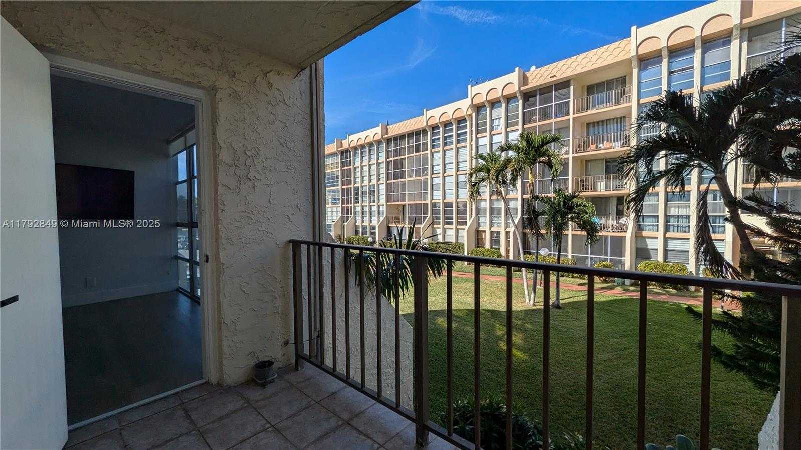 Small Image of 851 THREE ISLANDS BLVD #210, Hallandale Beach Number 25