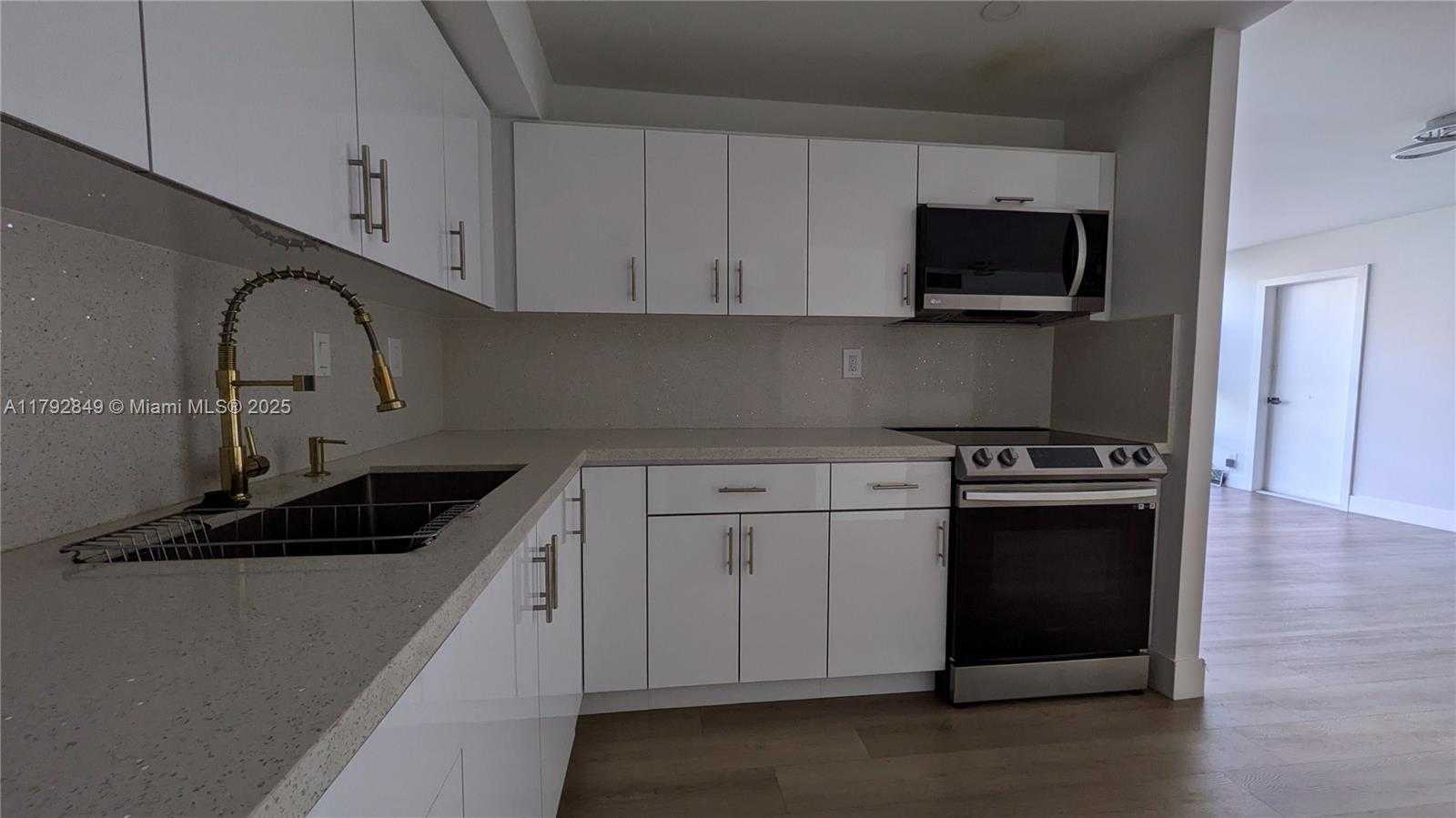 Small Image of 851 THREE ISLANDS BLVD #210, Hallandale Beach Number 33