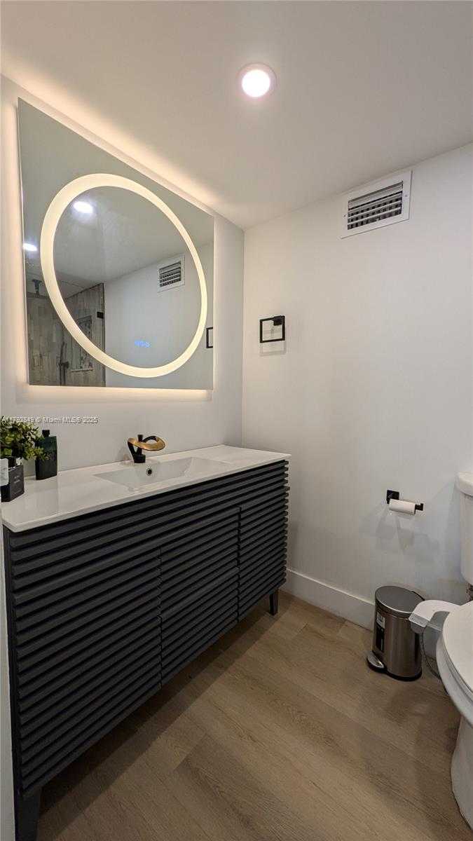 Small Image of 851 THREE ISLANDS BLVD #210, Hallandale Beach Number 40