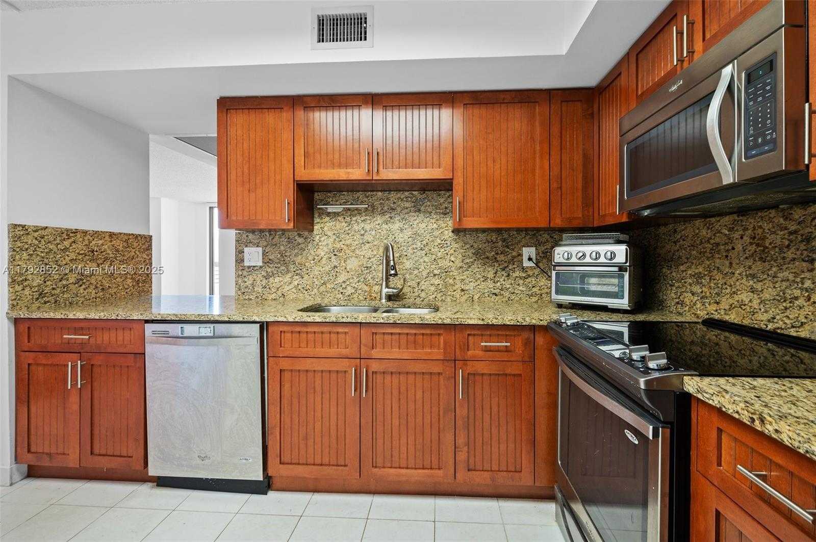 Small Image of 19101 NORTH EAST 36TH CT #2509, Aventura Number 15