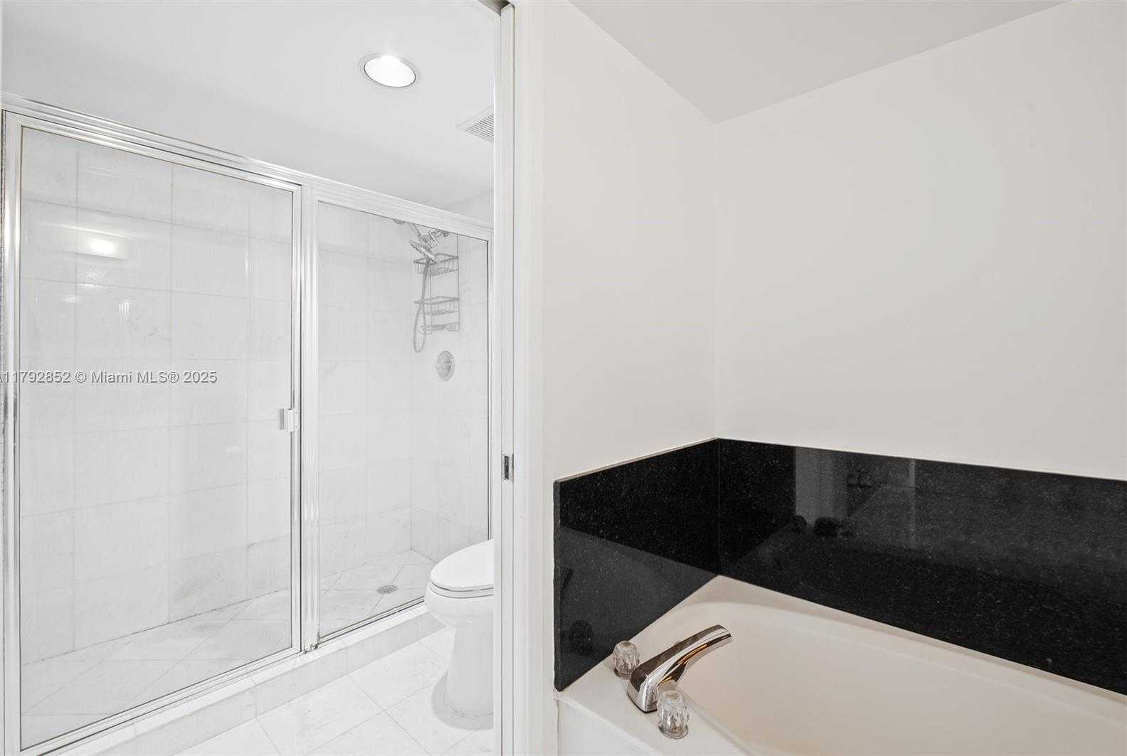 Small Image of 19101 NORTH EAST 36TH CT #2509, Aventura Number 19