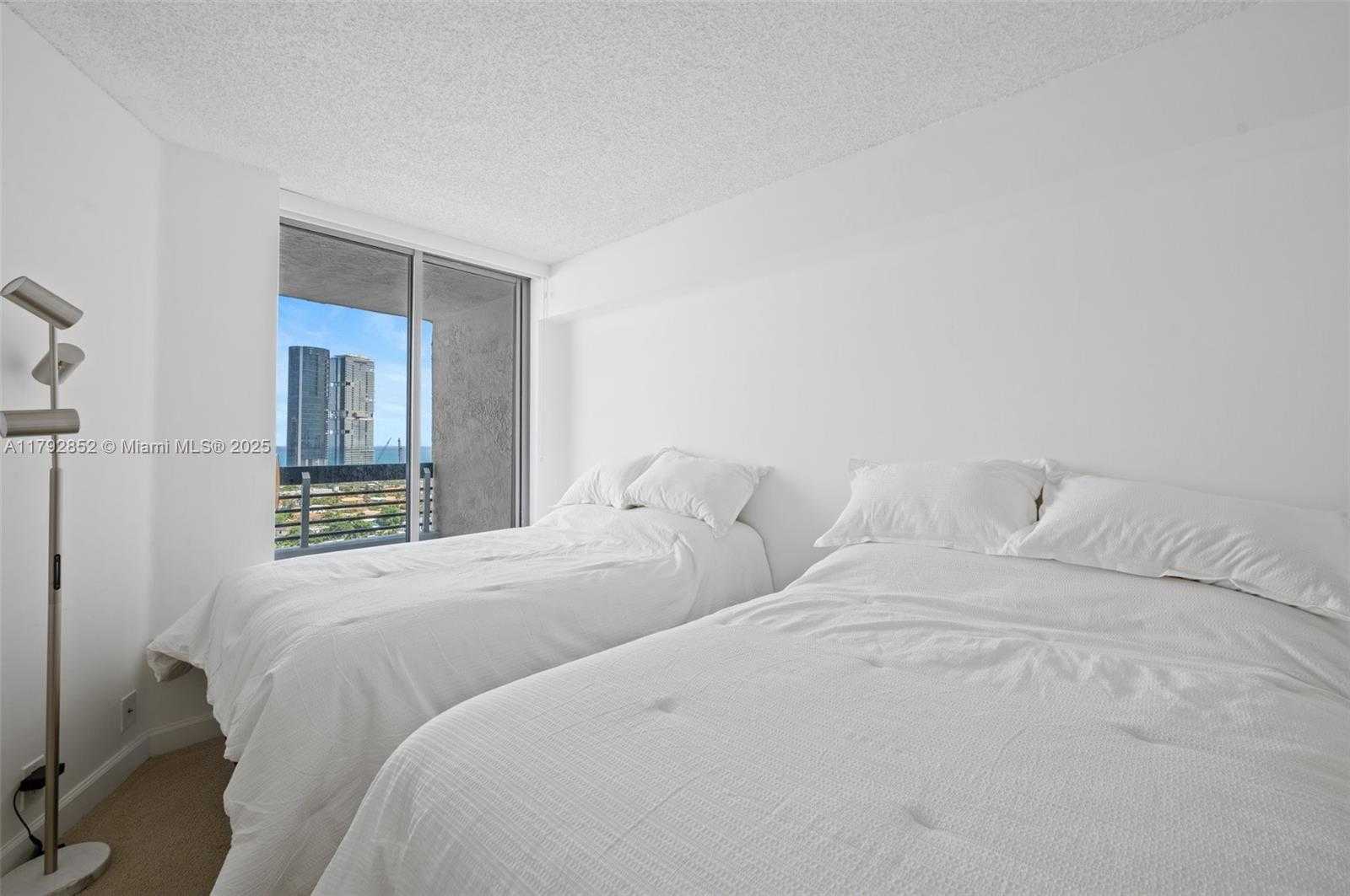Small Image of 19101 NORTH EAST 36TH CT #2509, Aventura Number 21