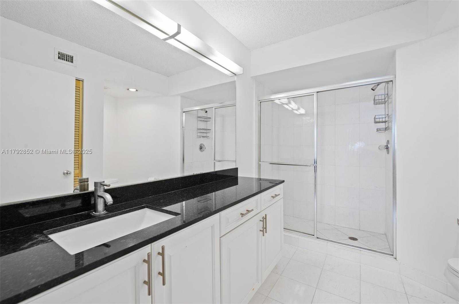 Small Image of 19101 NORTH EAST 36TH CT #2509, Aventura Number 23