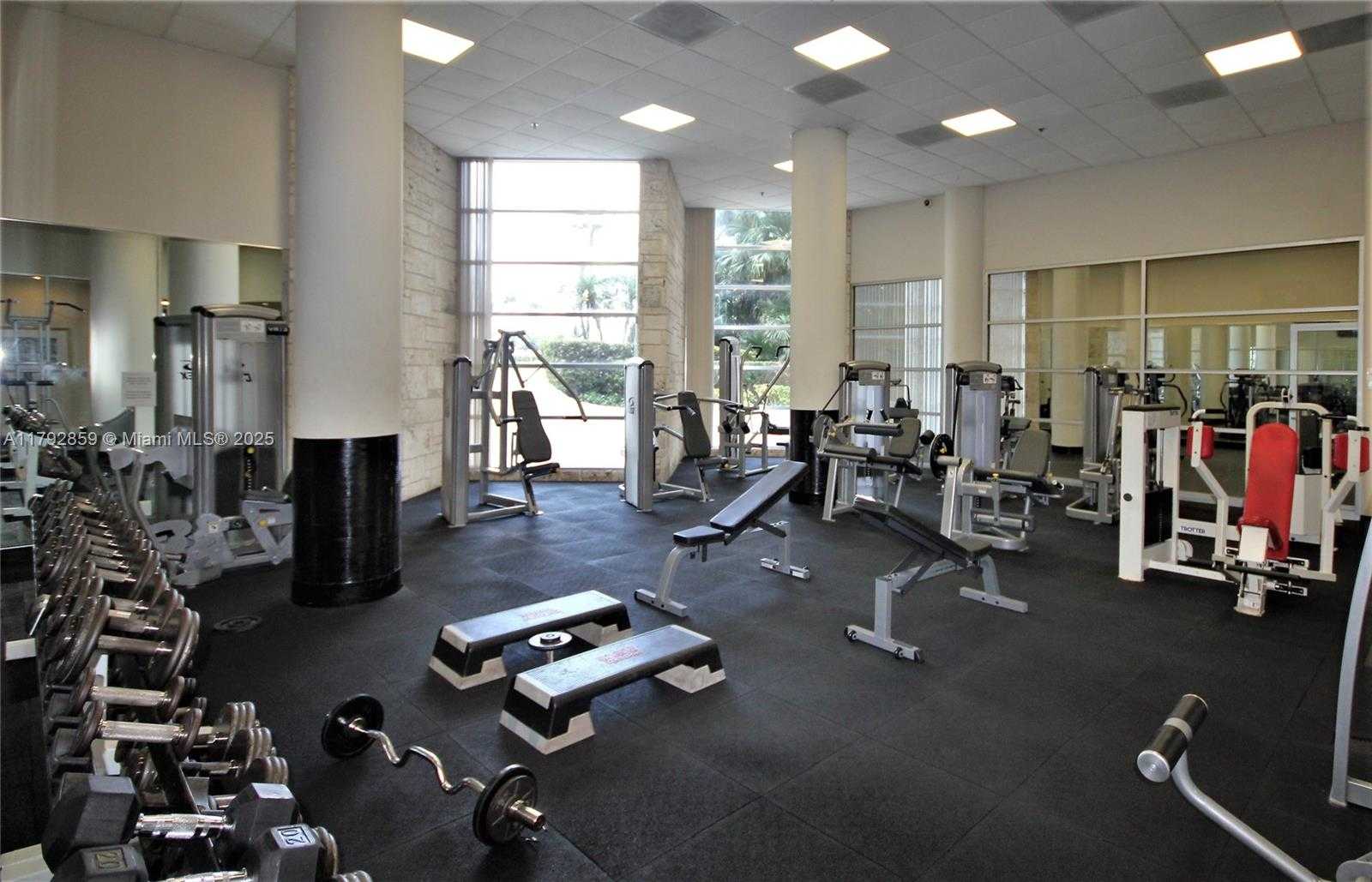 Small Image of 5151 COLLINS AVE #634, Miami Beach Number 60