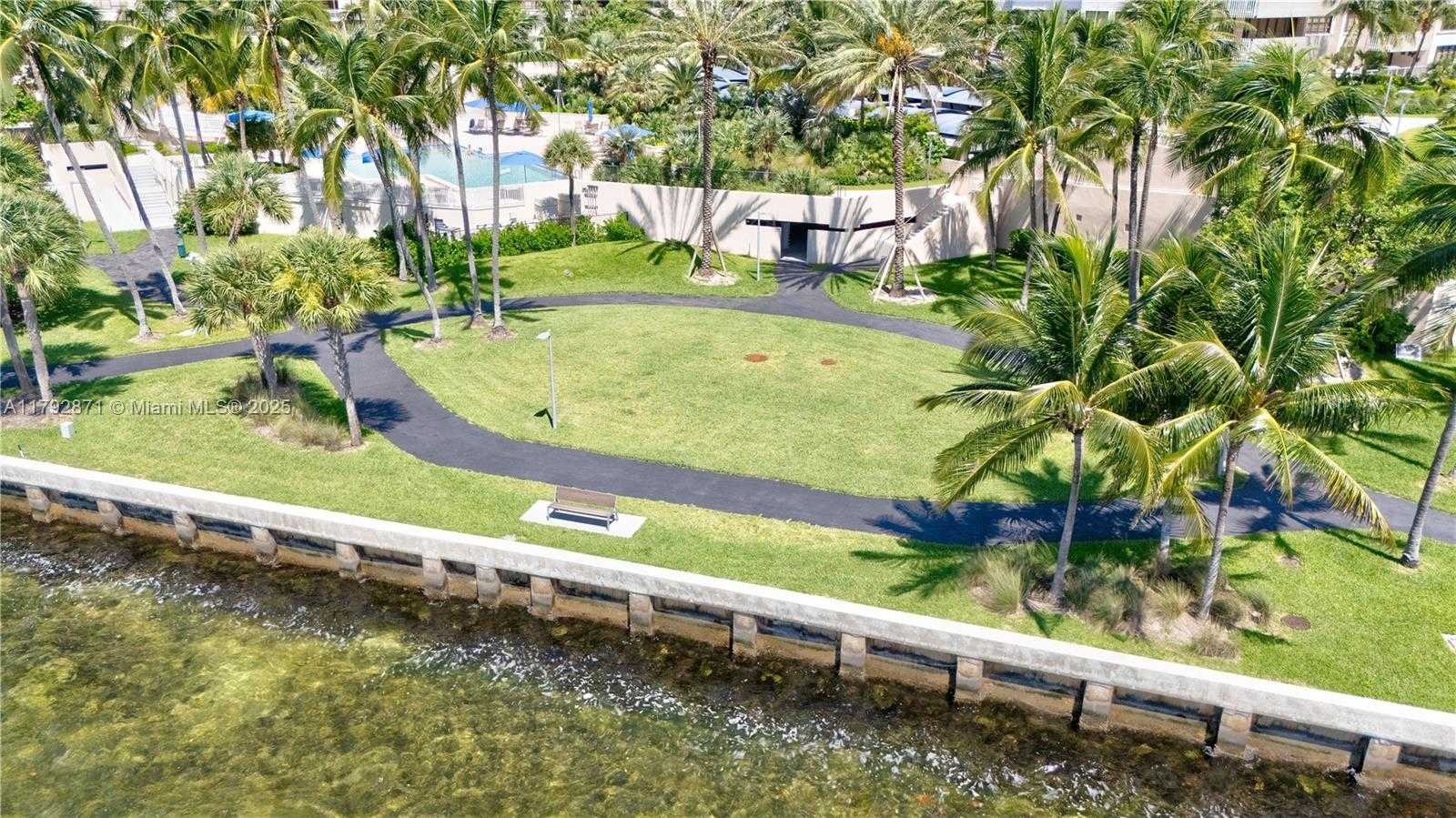 Small Image of 3 GROVE ISLE DR #C1108, Miami Number 35