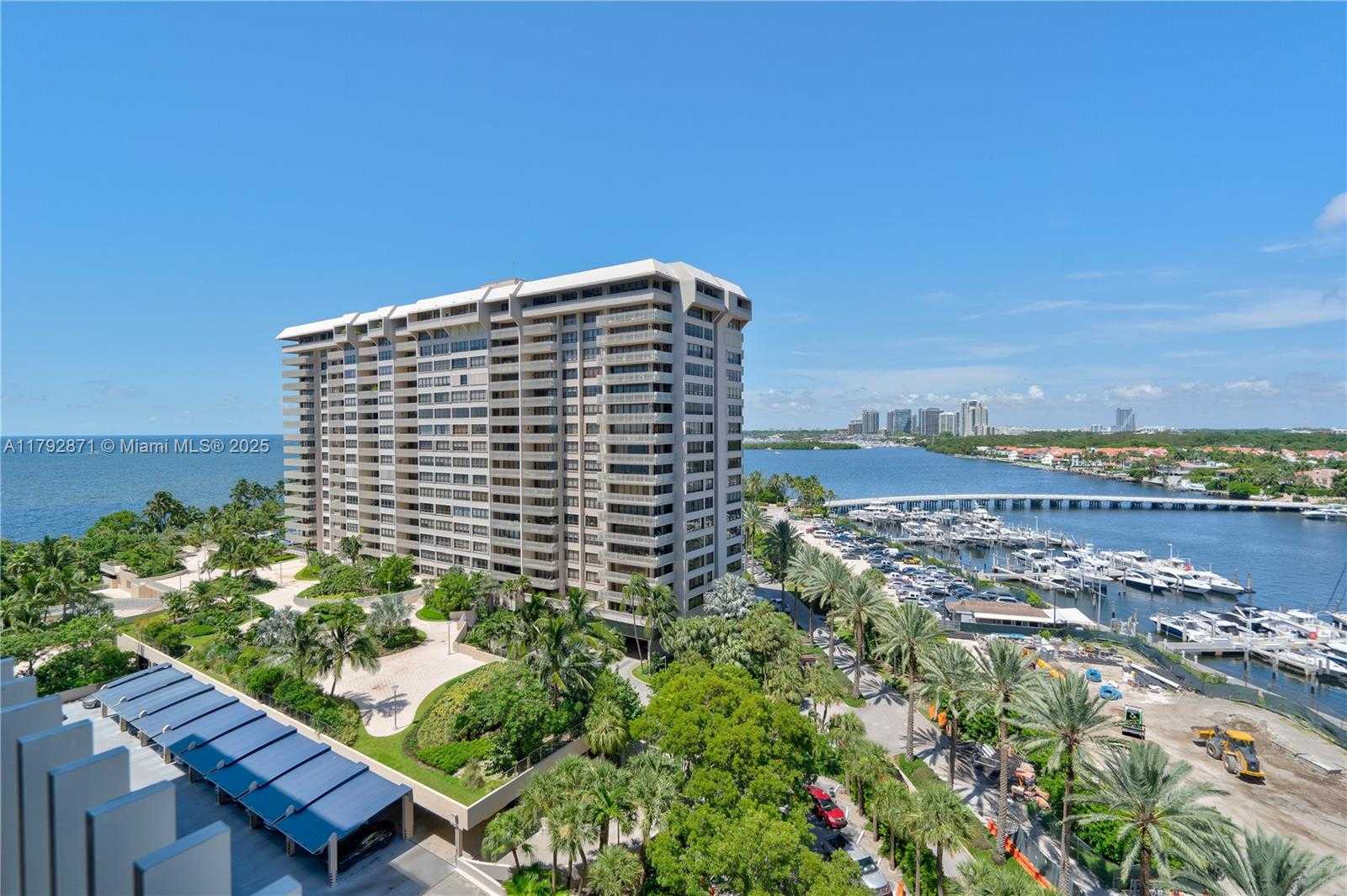 Small Image of 3 GROVE ISLE DR #C1108, Miami Number 7
