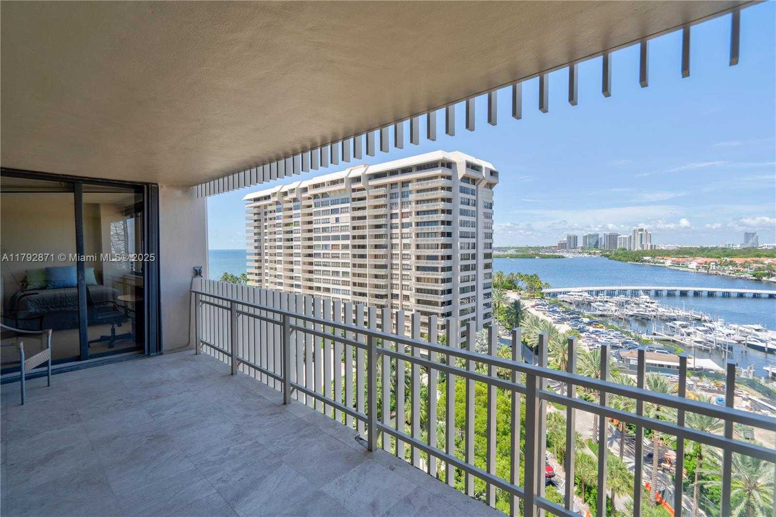 Small Image of 3 GROVE ISLE DR #C1108, Miami Number 8