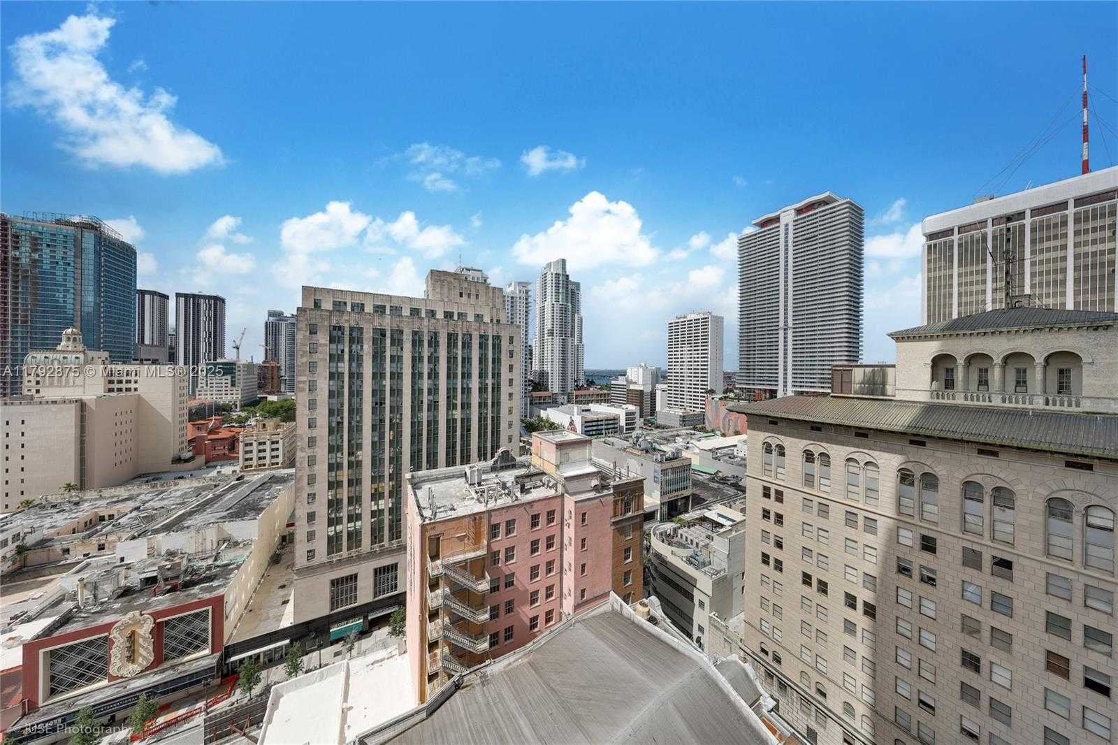 Small Image of 151 SOUTH EAST 1ST ST #1706, Miami Number 10