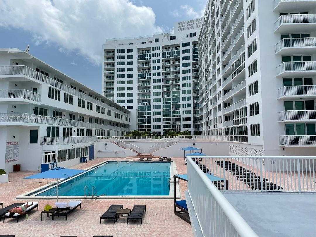 Small Image of 5401 COLLINS AVE #614, Miami Beach Number 13