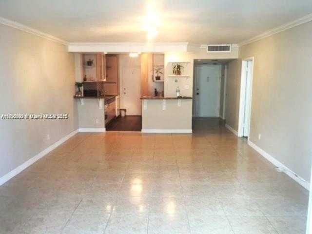 Small Image of 5401 COLLINS AVE #614, Miami Beach Number 23