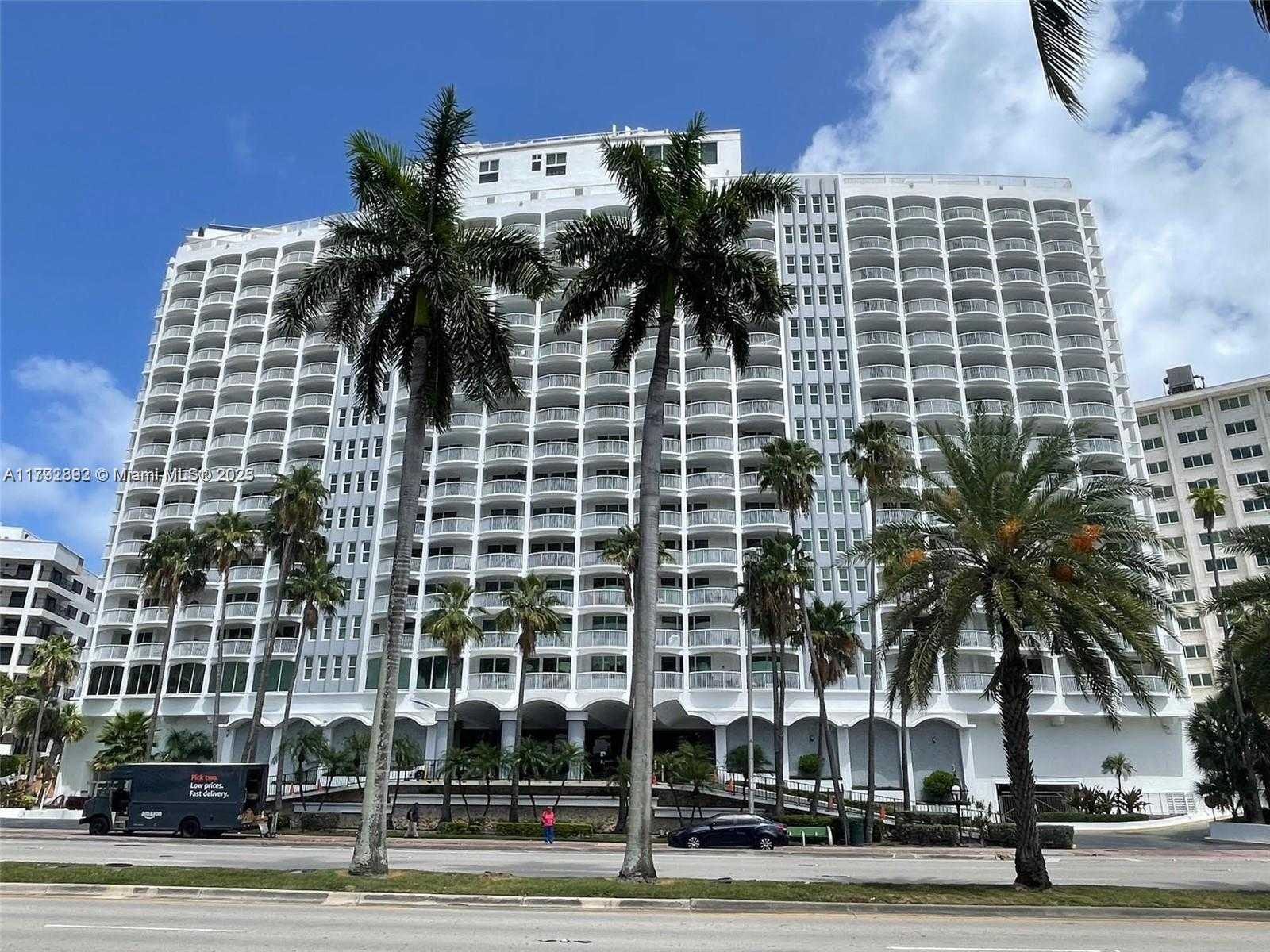 Small Image of 5401 COLLINS AVE #614, Miami Beach Number 5