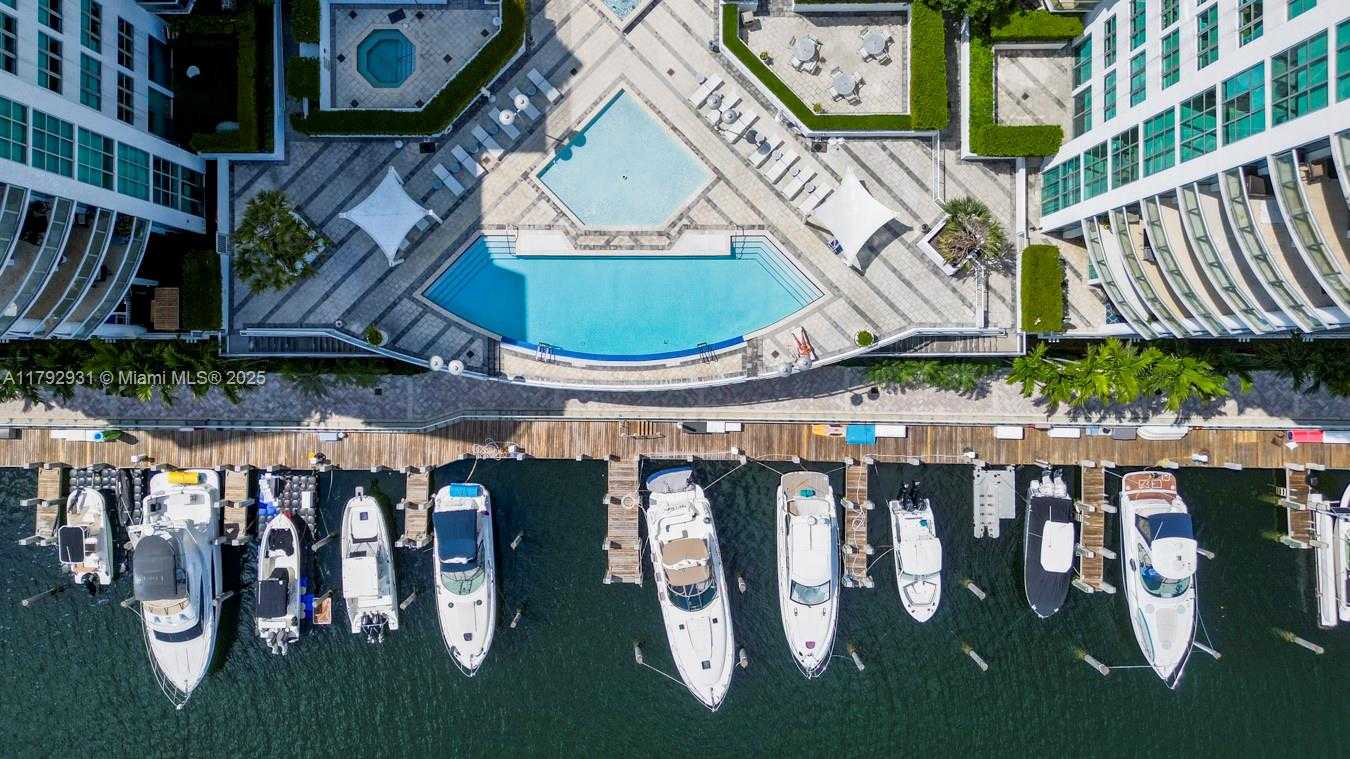 Small Image of 3131 NORTH EAST 188TH ST #2-510, Aventura Number 25