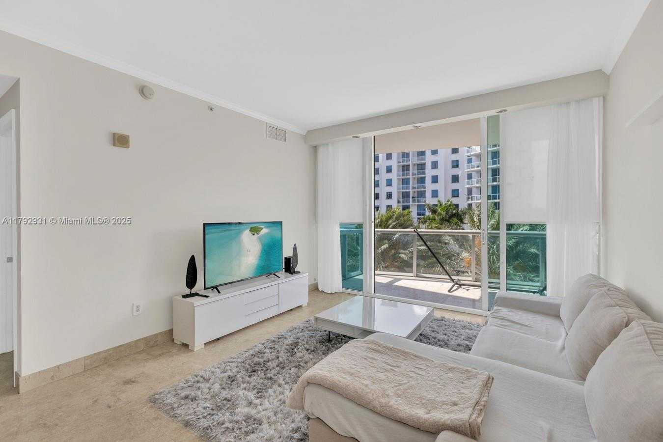 Small Image of 3131 NORTH EAST 188TH ST #2-510, Aventura Number 3