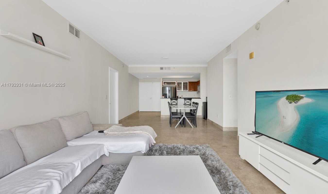 Small Image of 3131 NORTH EAST 188TH ST #2-510, Aventura Number 4