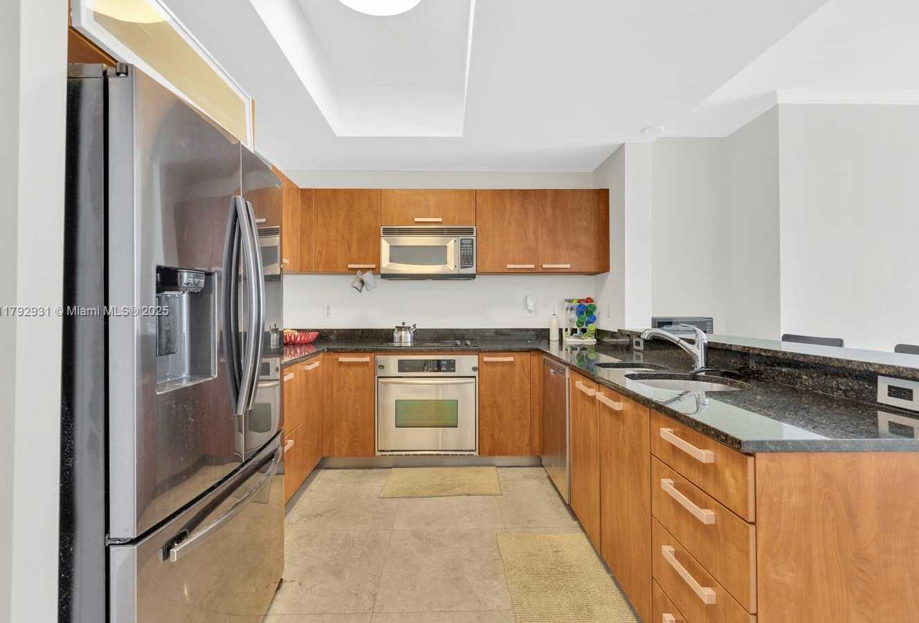 Small Image of 3131 NORTH EAST 188TH ST #2-510, Aventura Number 7