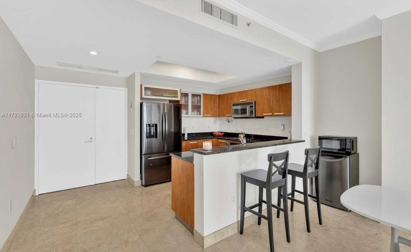 Small Image of 3131 NORTH EAST 188TH ST #2-510, Aventura Number 8