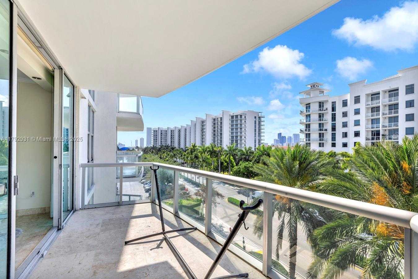 Small Image of 3131 NORTH EAST 188TH ST #2-510, Aventura Number 9