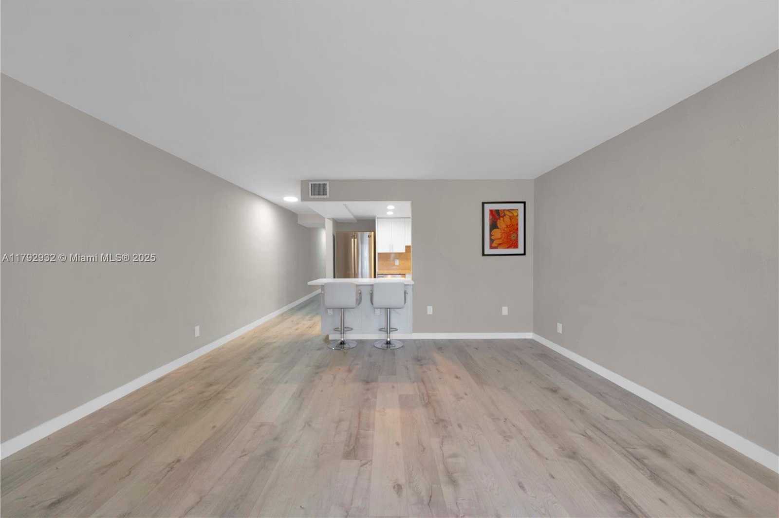 Small Image of 200 GALEN DR #308, Key Biscayne Number 11